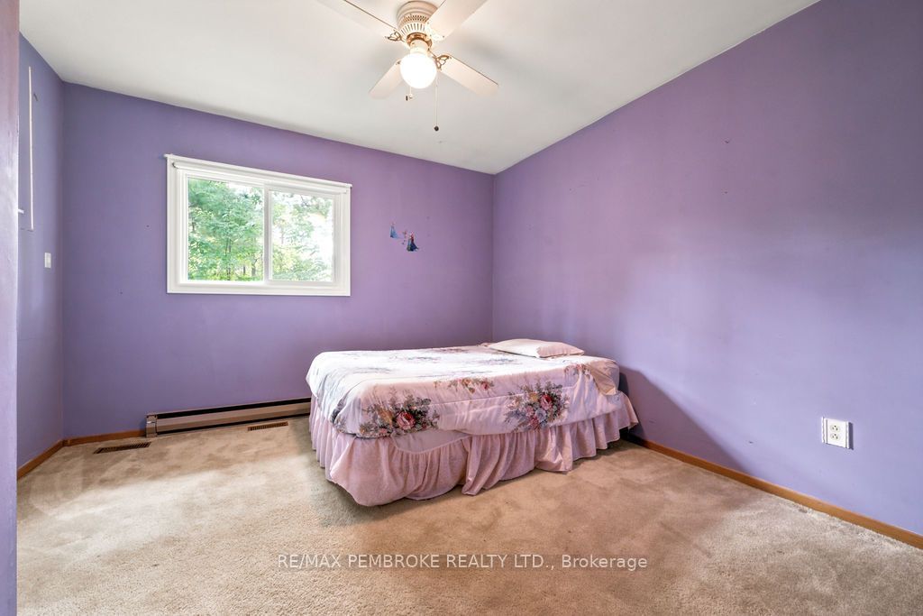20 Meadowbrook Drive Property Photo 14
