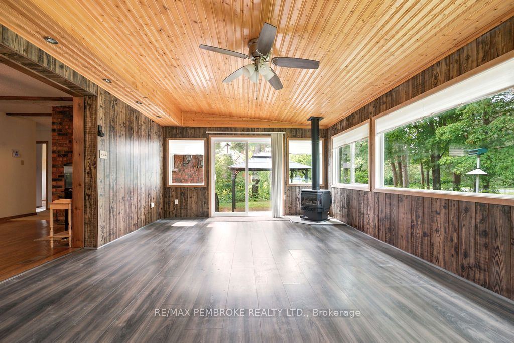 20 Meadowbrook Drive Property Photo 20