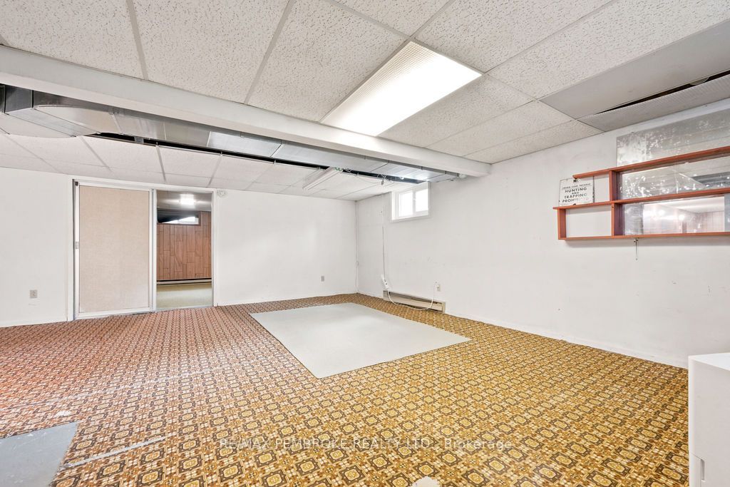 20 Meadowbrook Drive Property Photo 32