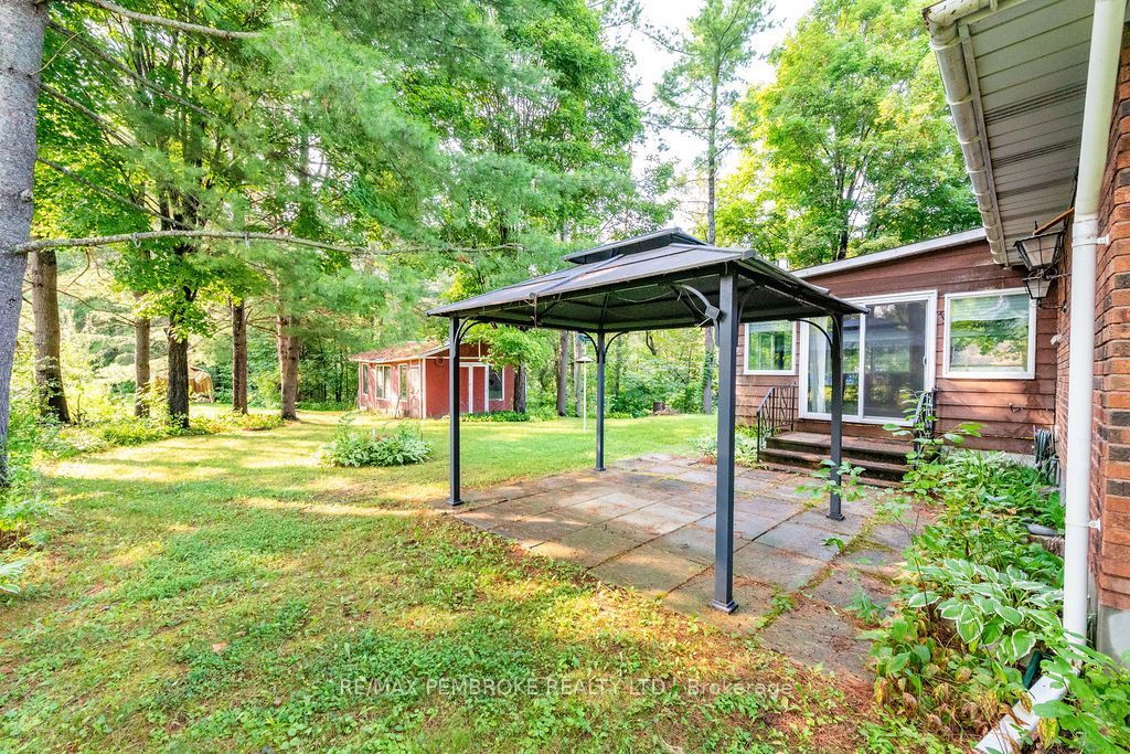 20 Meadowbrook Drive Property Photo 33