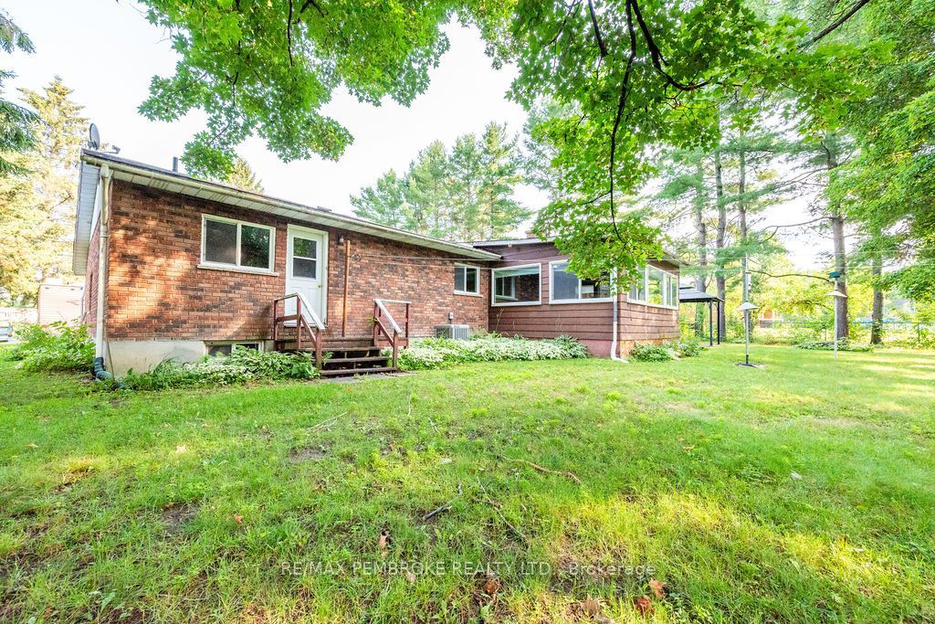 20 Meadowbrook Drive Property Photo 36