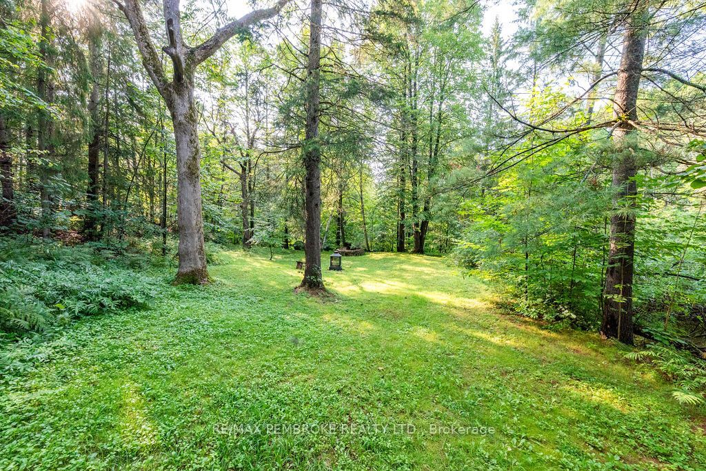 20 Meadowbrook Drive Property Photo 38