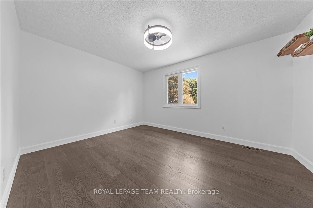 38 Patterson Crescent Property Photo 24