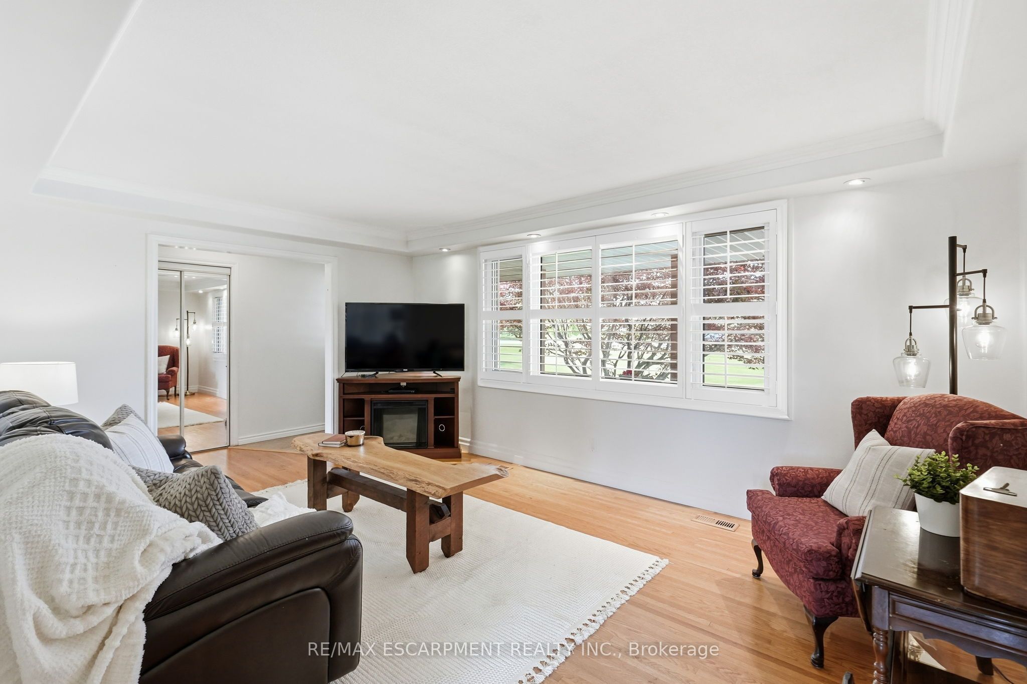 9784 Goodale Road Property Photo 5