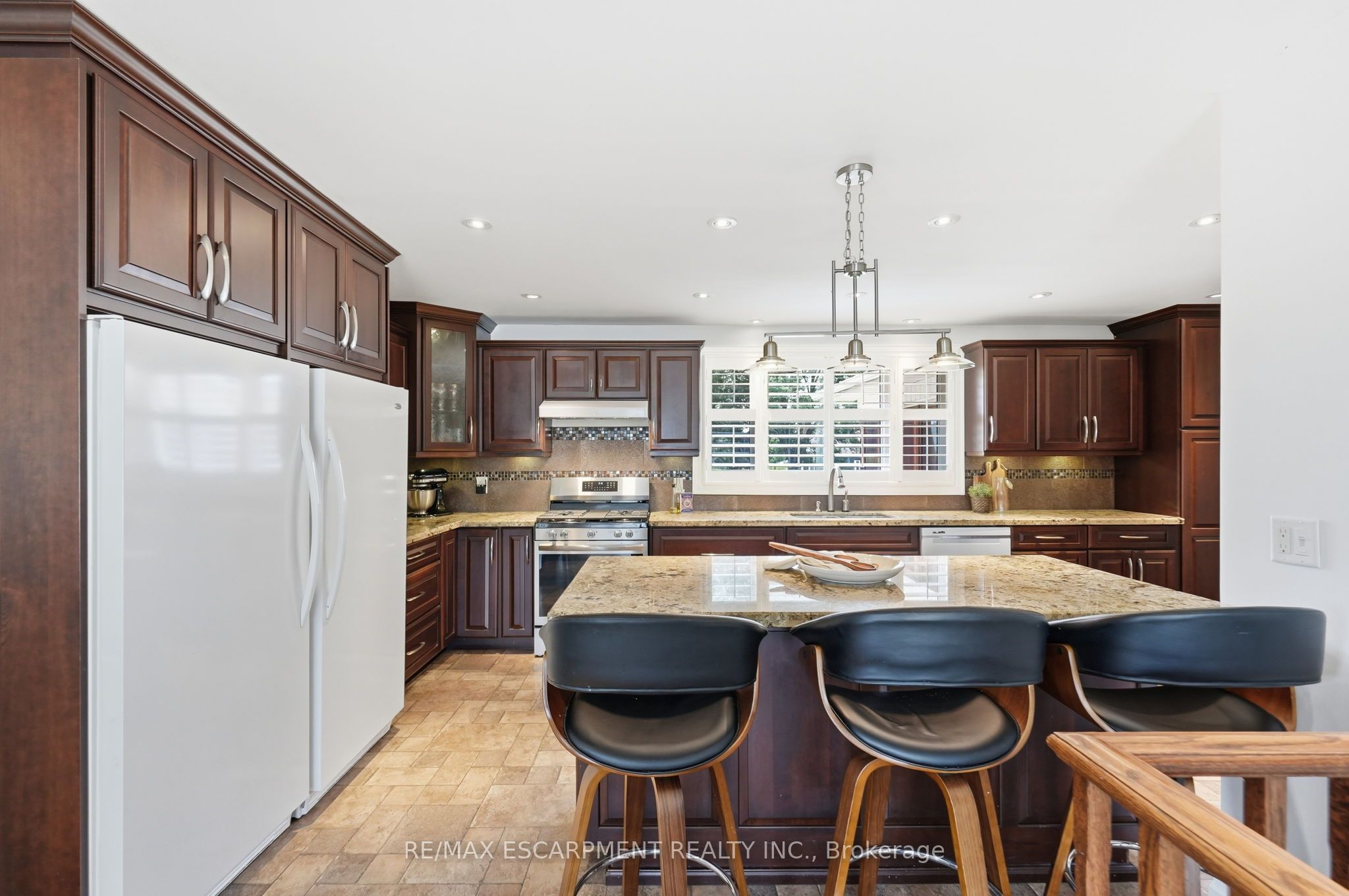 9784 Goodale Road Property Photo 14