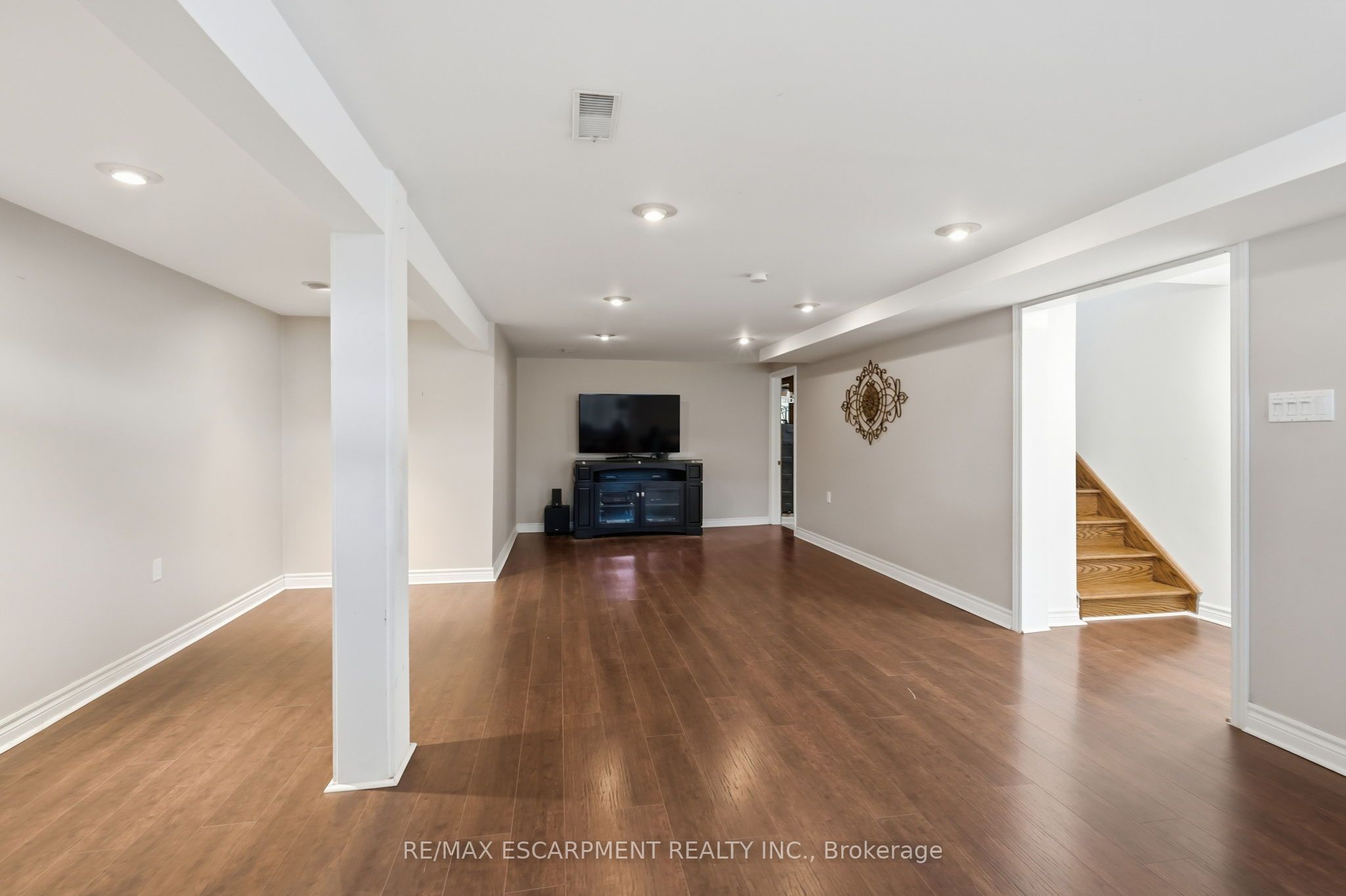 9784 Goodale Road Property Photo 27