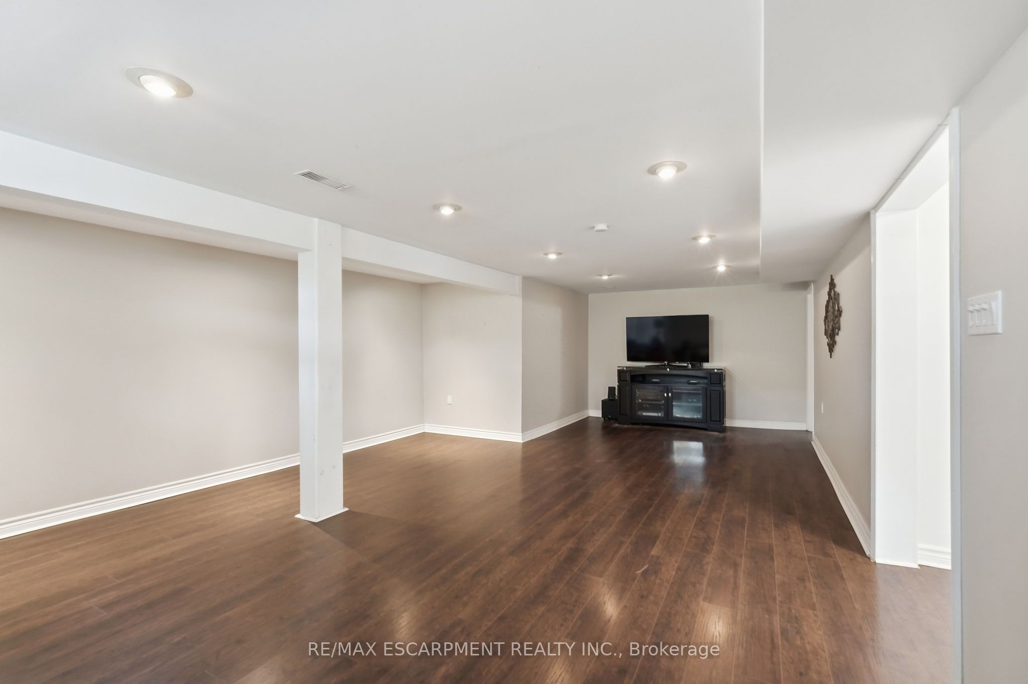 9784 Goodale Road Property Photo 28