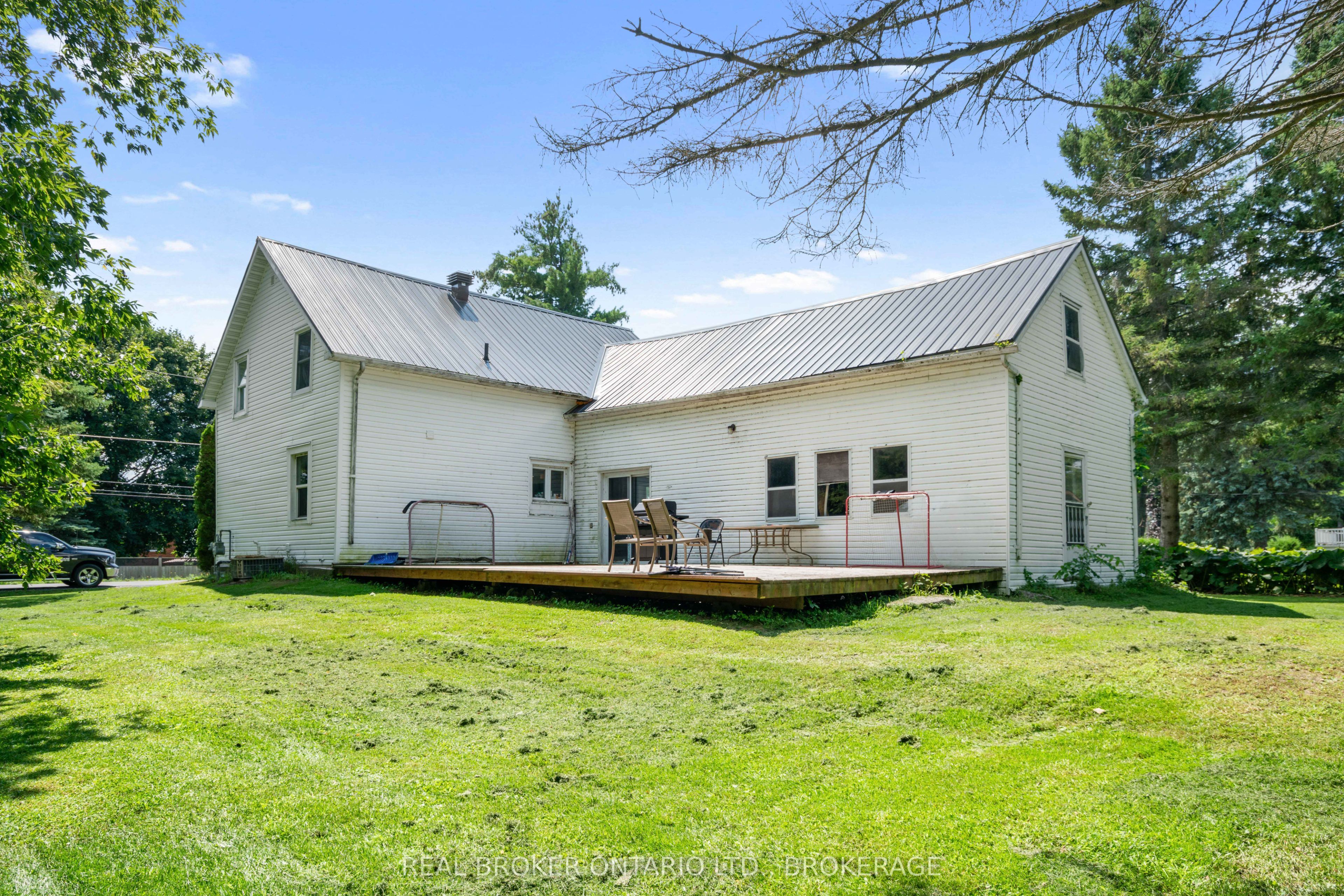15631 Manning Road Property Photo 27