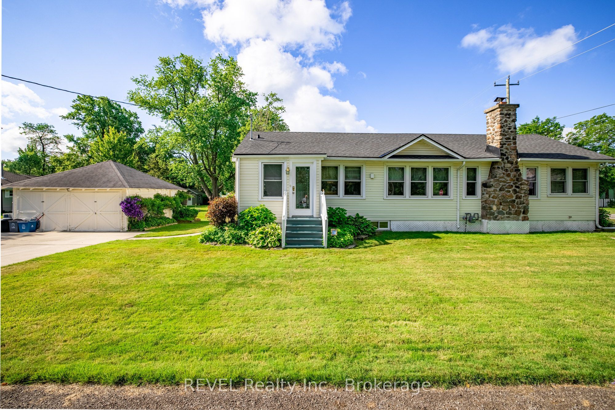 70 Bernard Avenue Property Photo 1