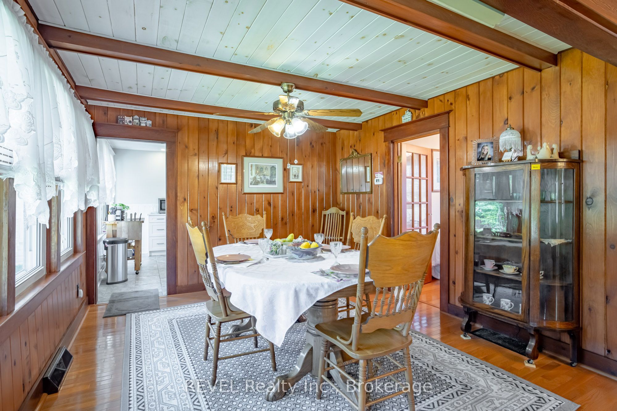 70 Bernard Avenue Property Photo 8