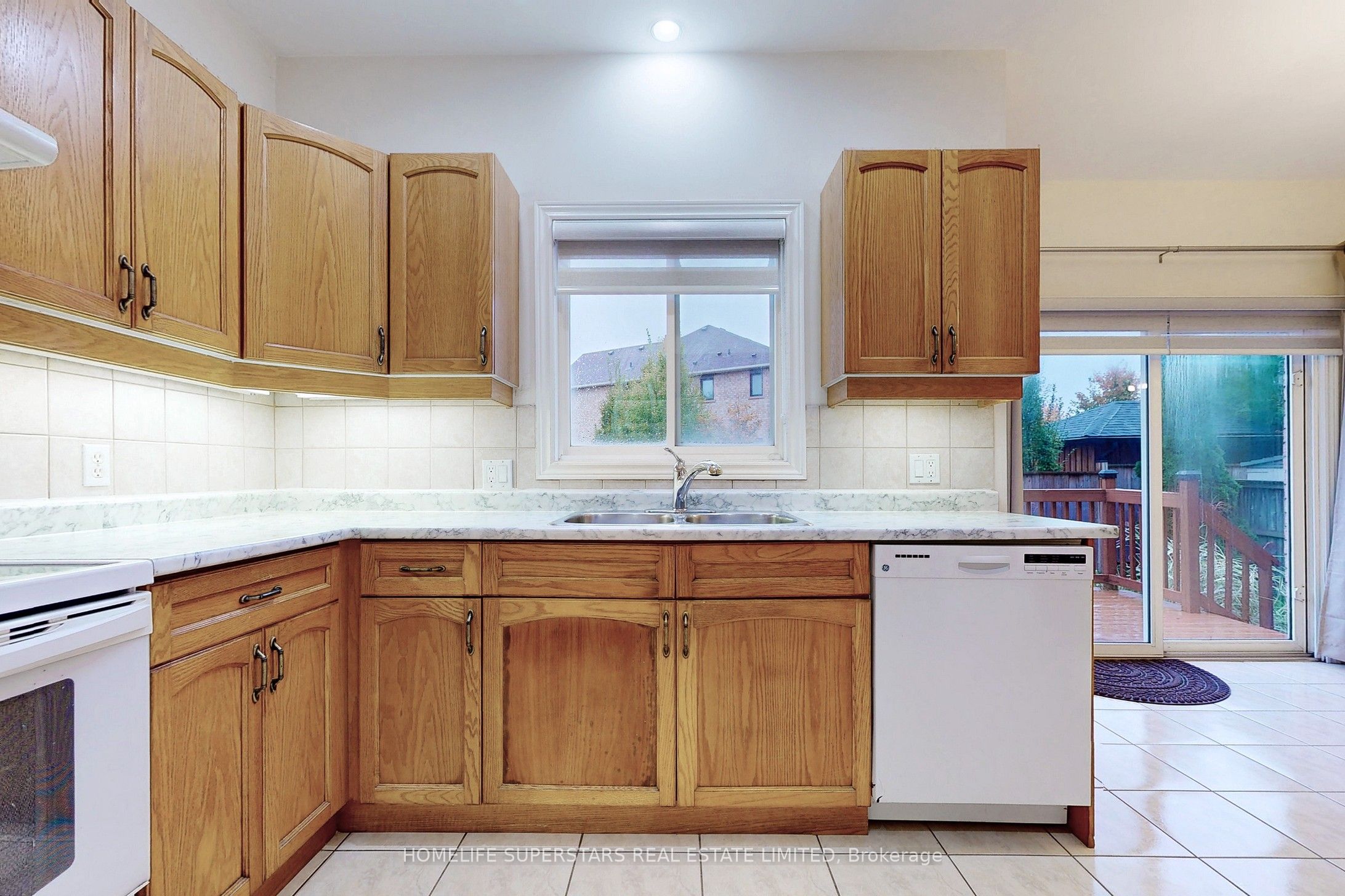 32 Holkham Avenue Property Photo 11