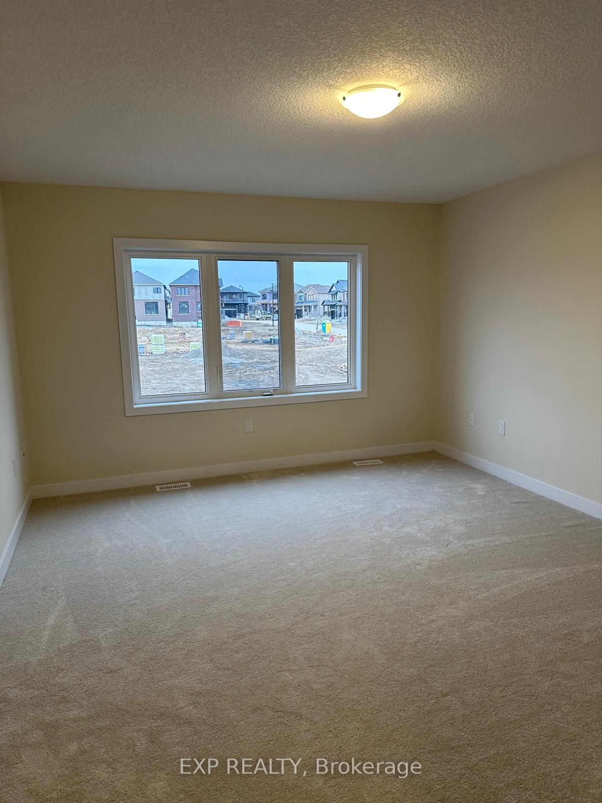 128 Lilac Circle Property Photo 10