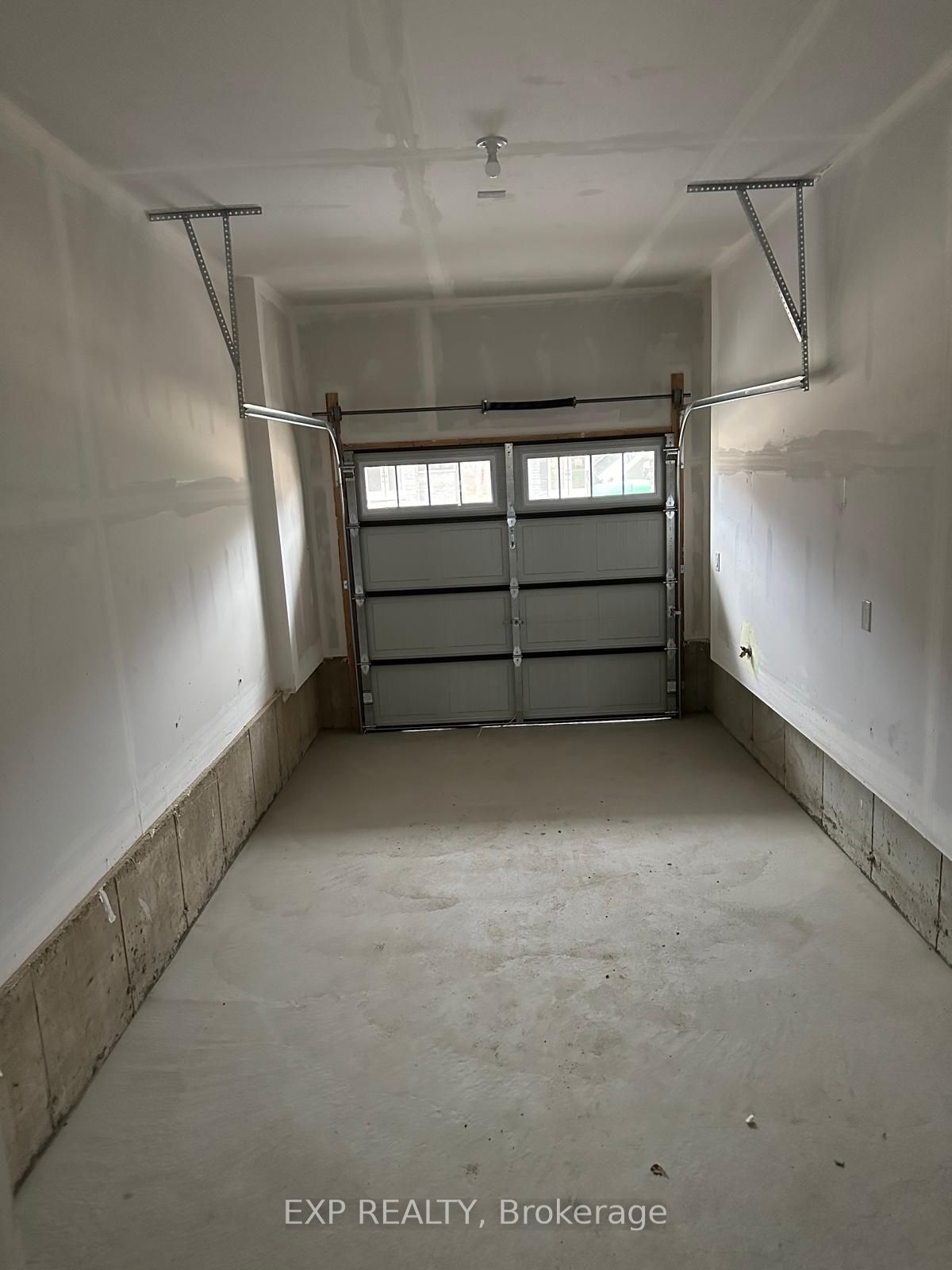 128 Lilac Circle Property Photo 17