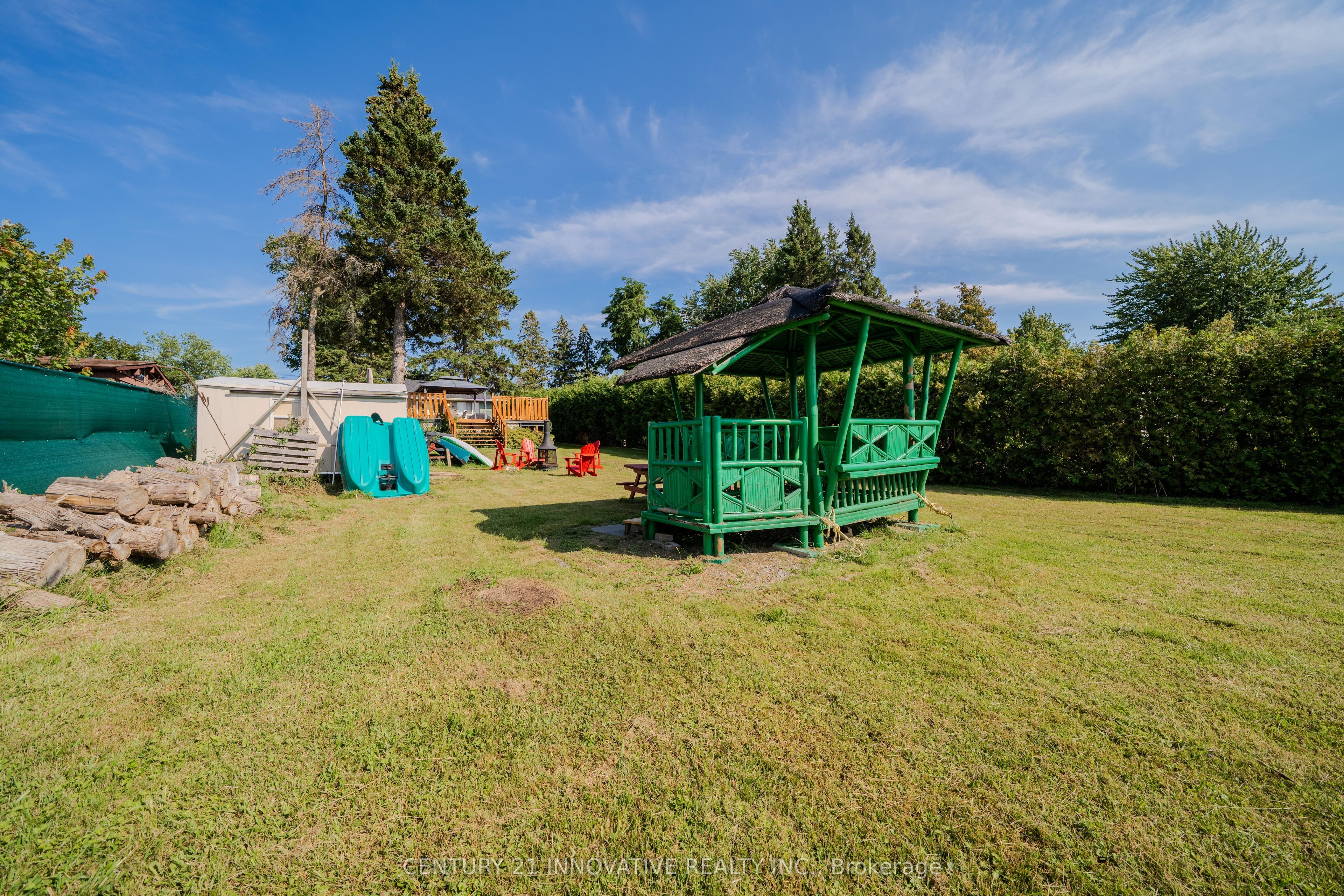 73 Loon Street Property Photo 45