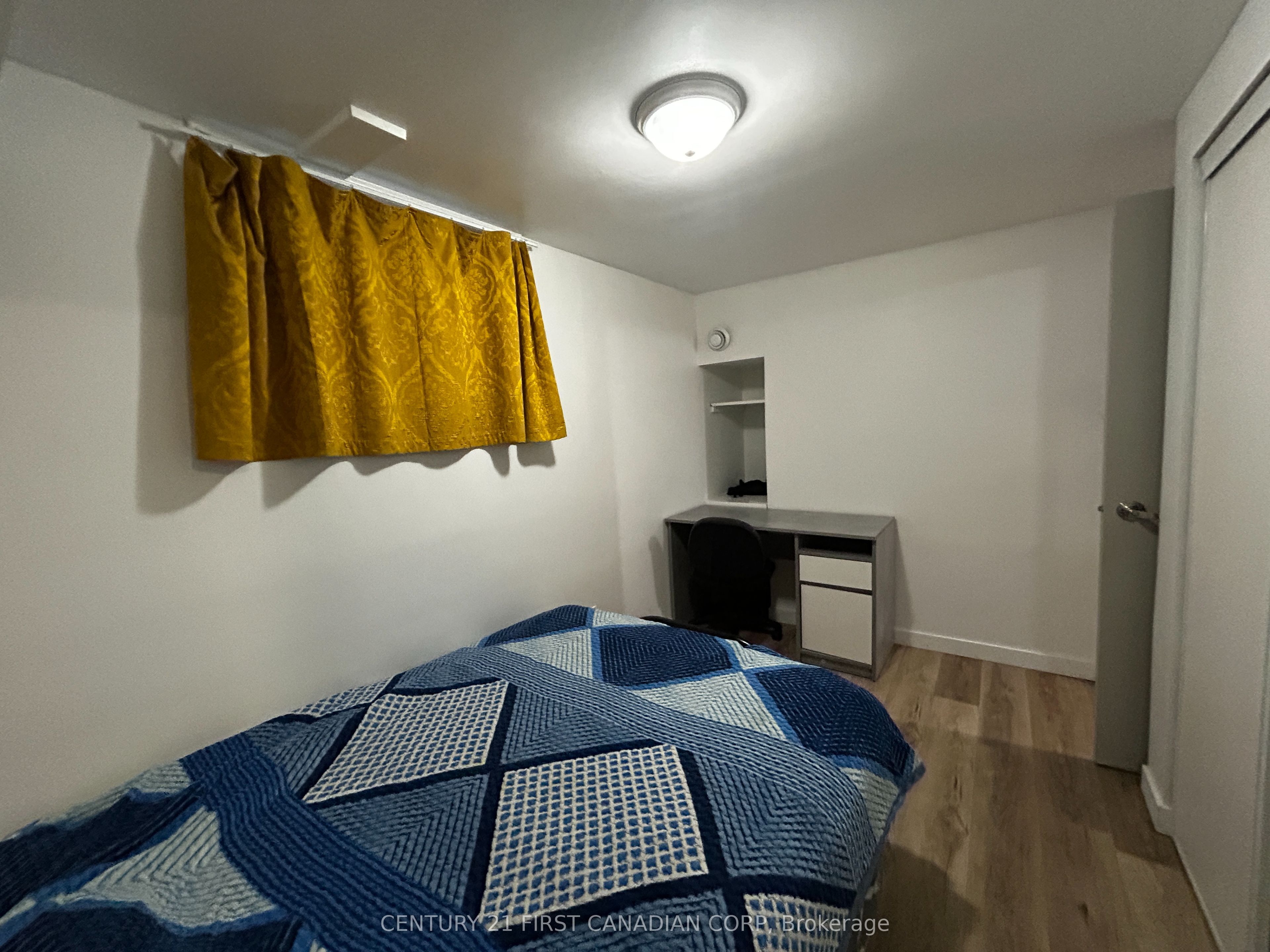 460 Castlegrove Boulevard Room 2 Property Photo 13