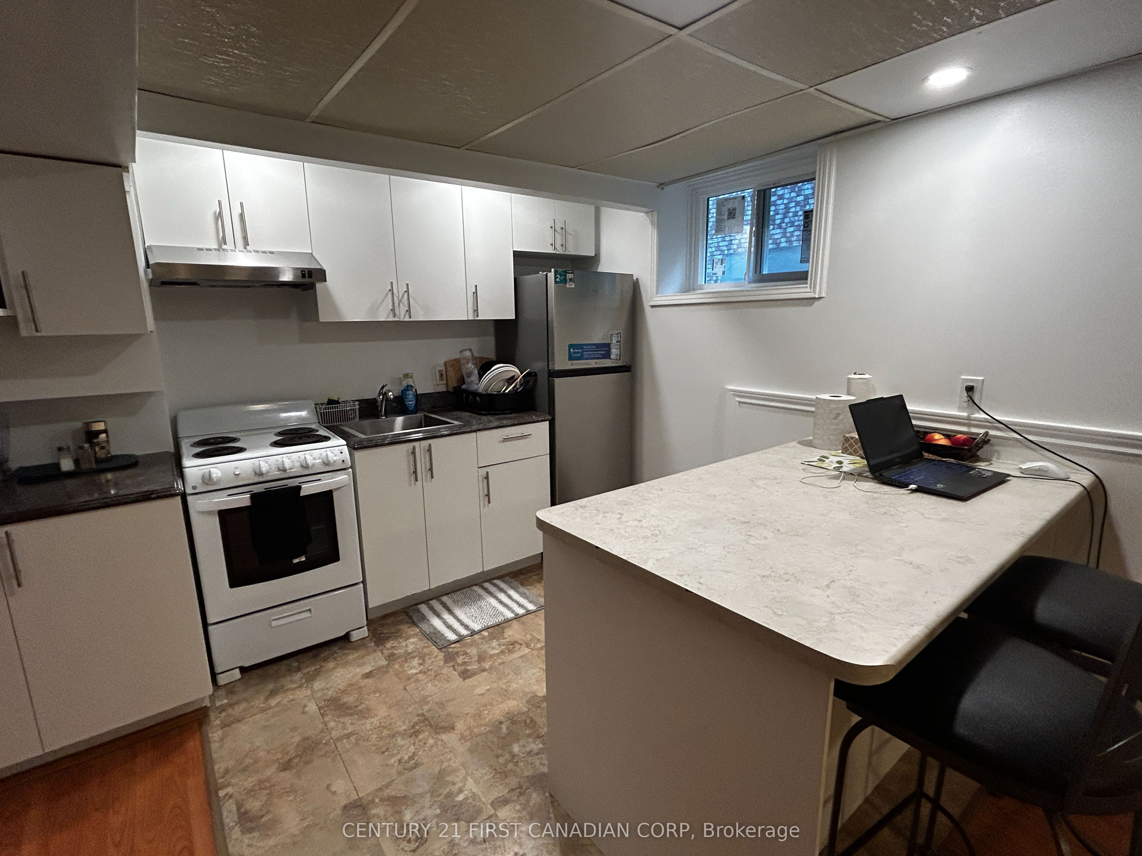 460 Castlegrove Boulevard Room 2 Property Photo 14