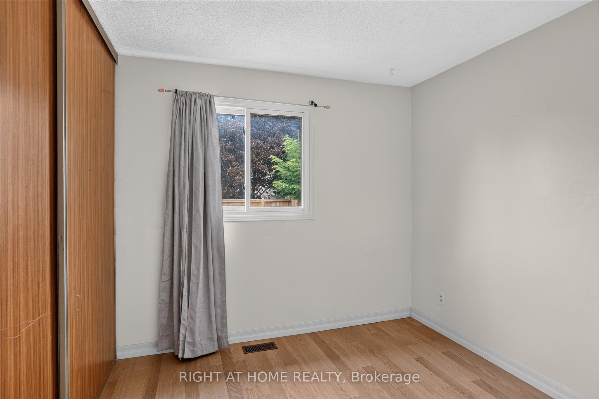 1533 Wildlark Drive Property Photo 33