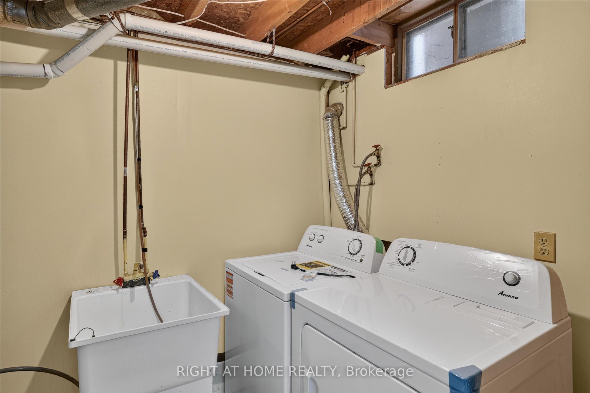 1533 Wildlark Drive Property Photo 46