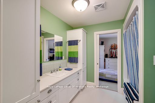 230 Ecclestone Drive Property Photo 22