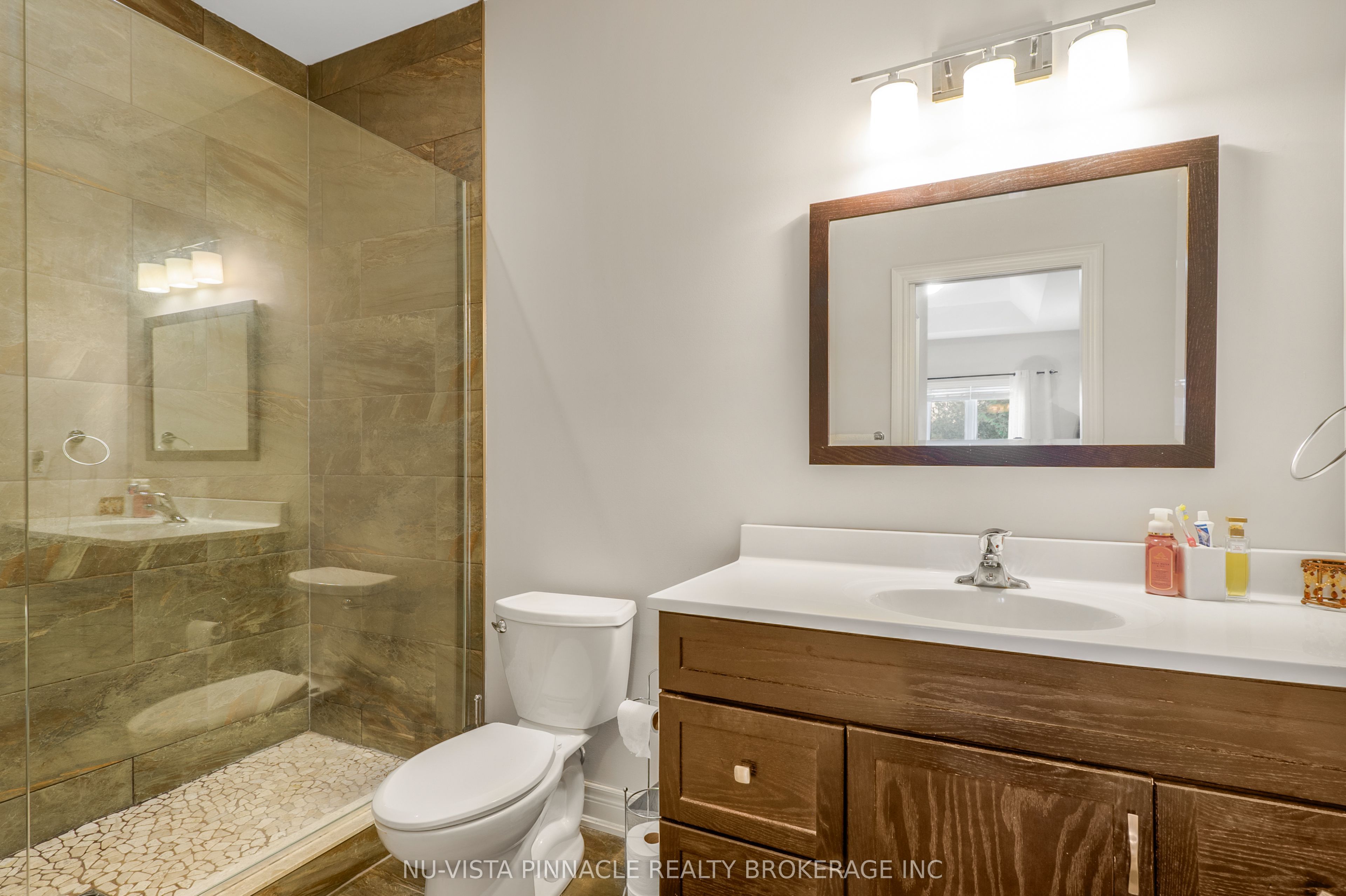 19 E Hillside Drive E 10 Property Photo 10