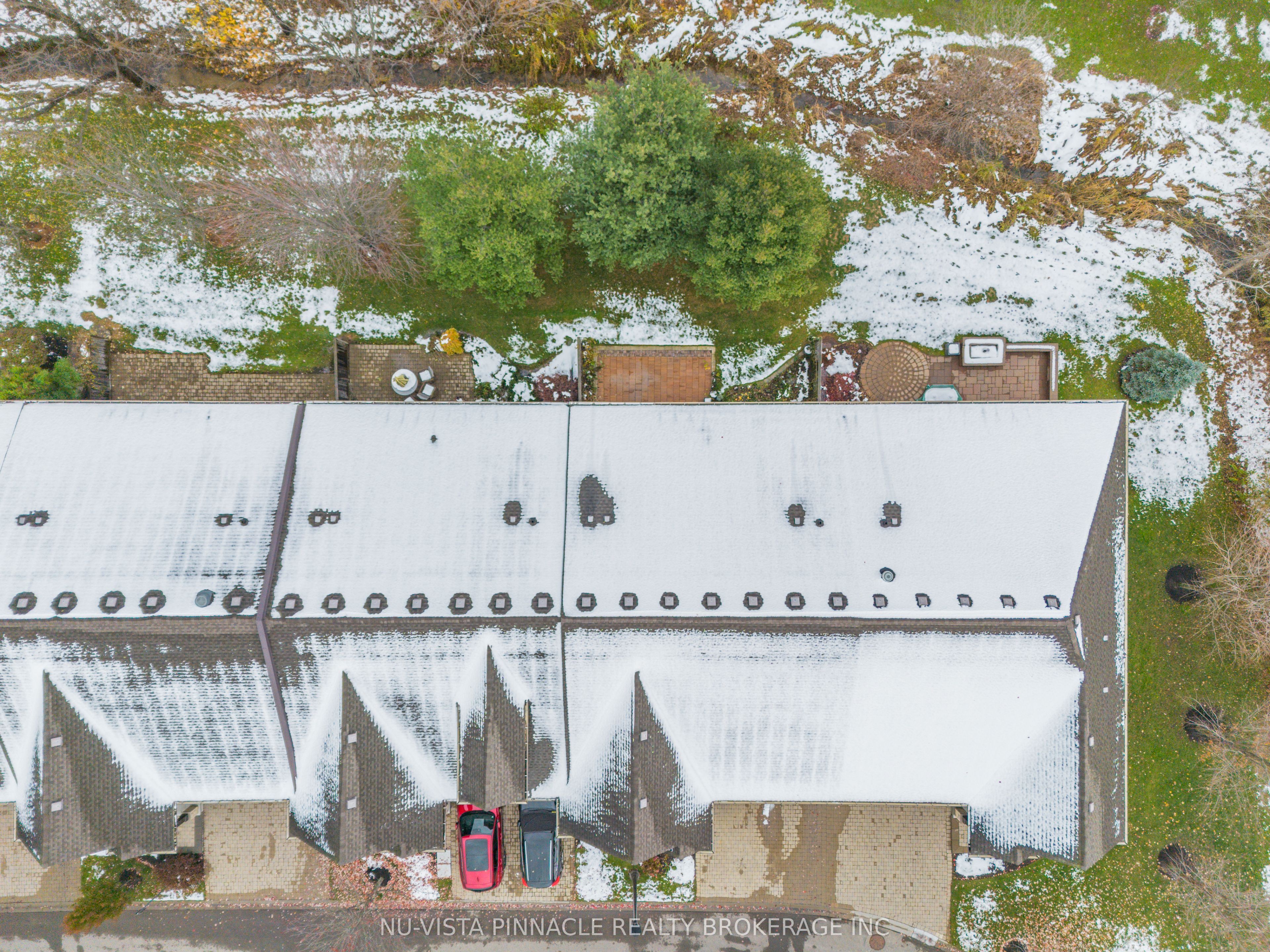 19 E Hillside Drive E 10 Property Photo 22