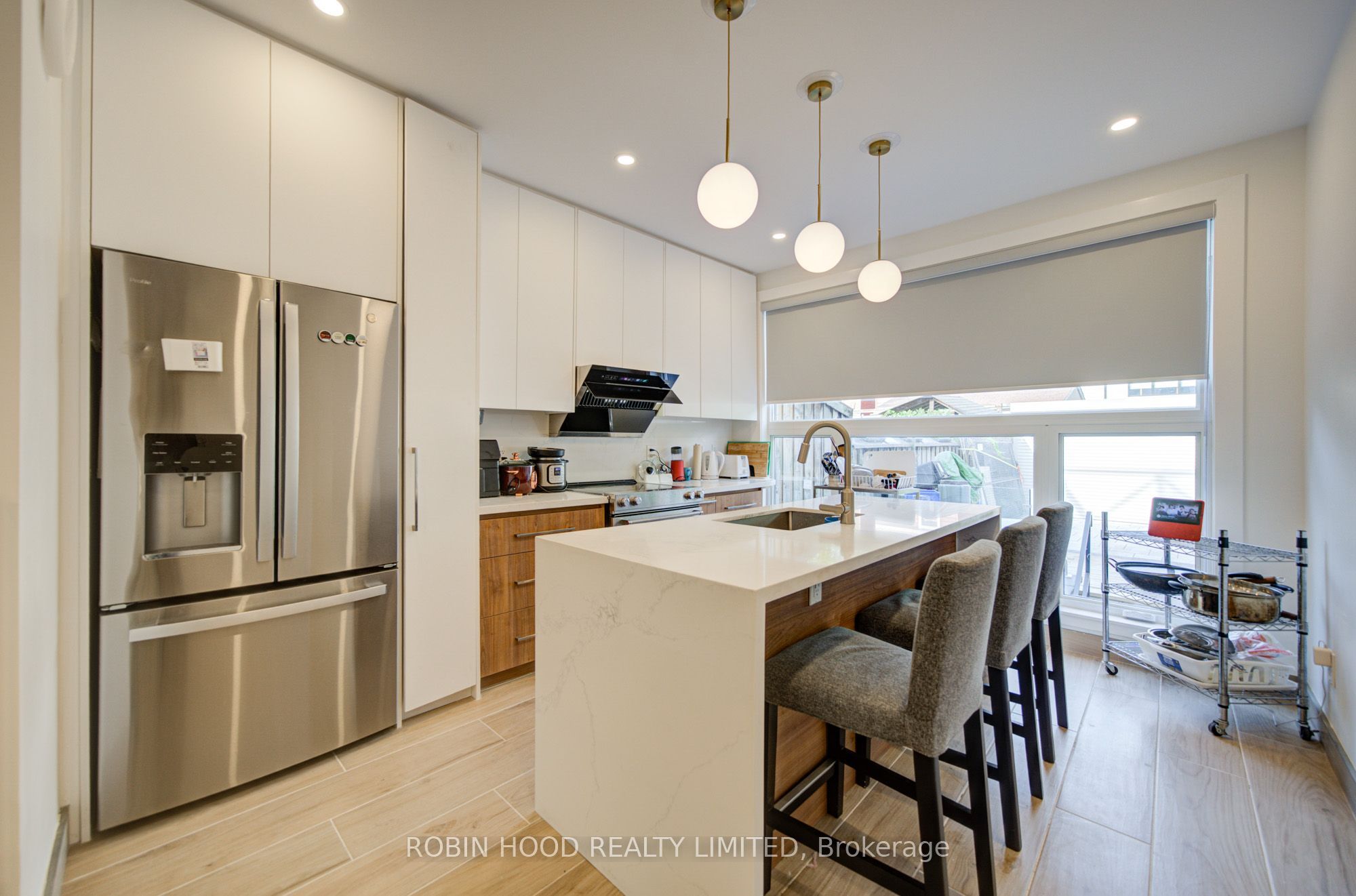 124 Robert Street Property Photo 8