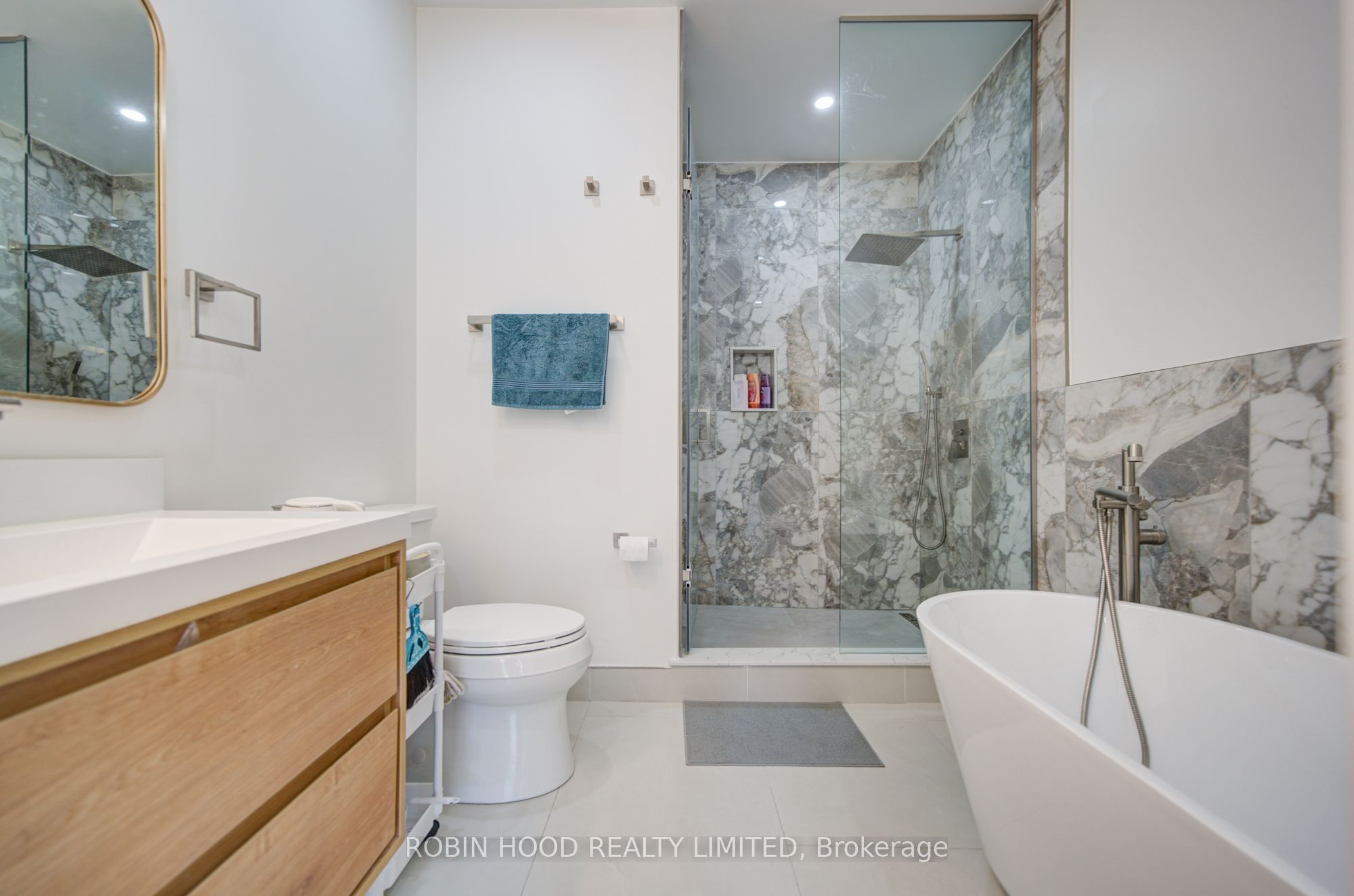 124 Robert Street Property Photo 13
