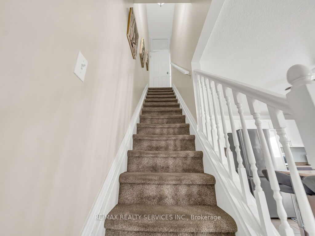 65 Moore Street Property Photo 33