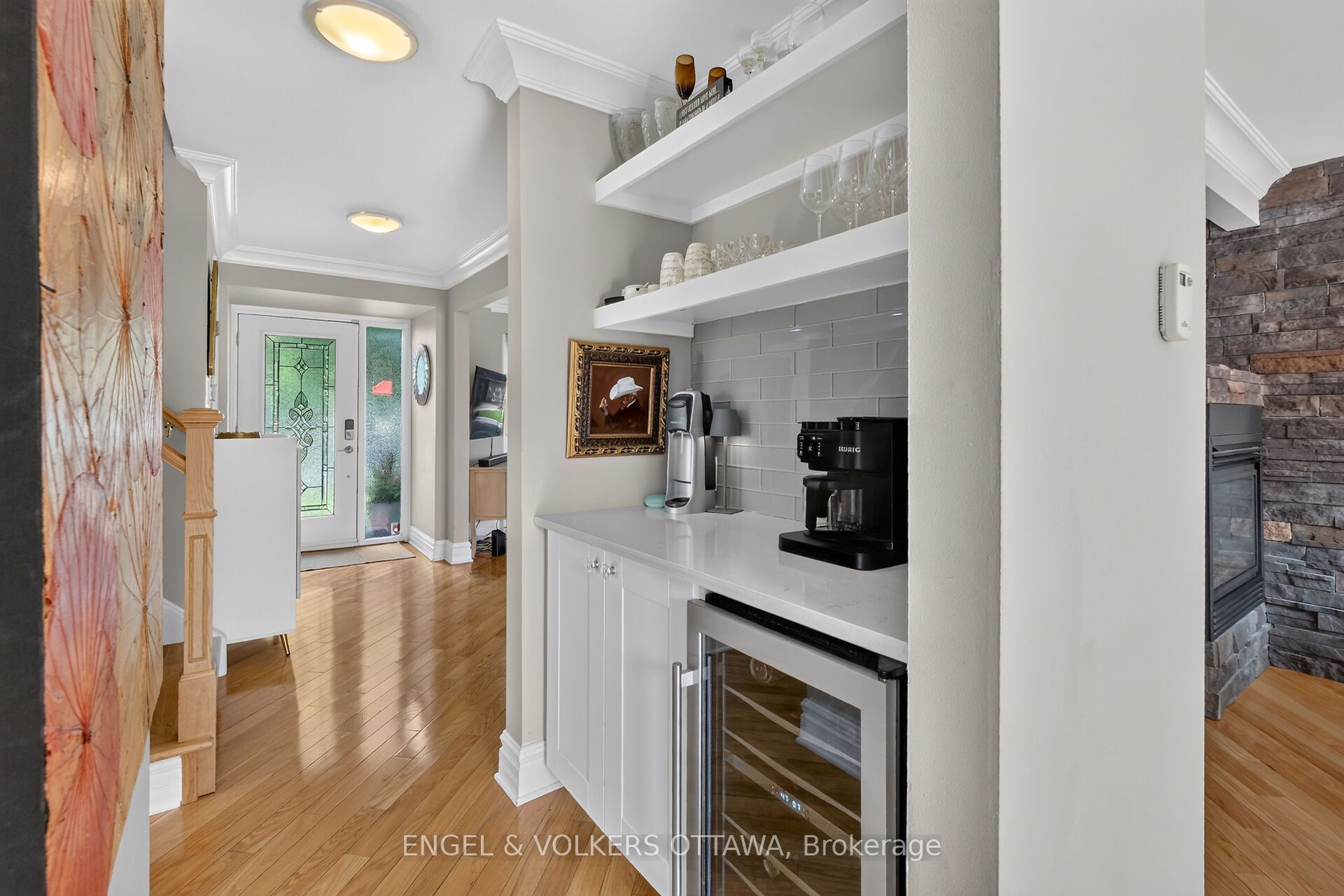 1069 St Germain Crescent Property Photo 14