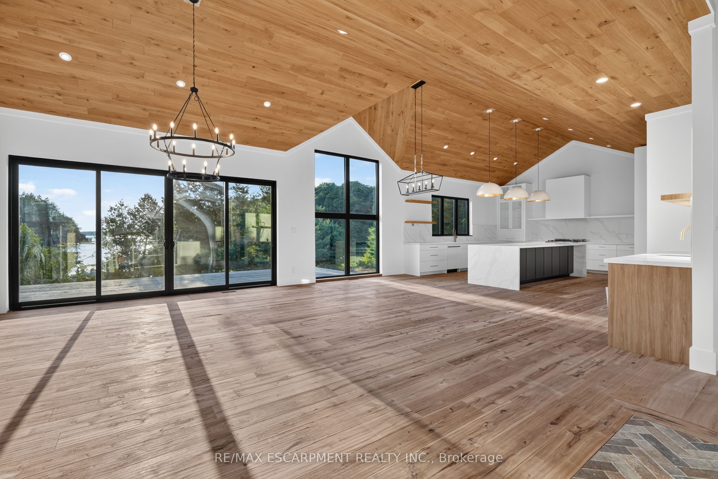 1641 Brackenrig Road Property Photo 8