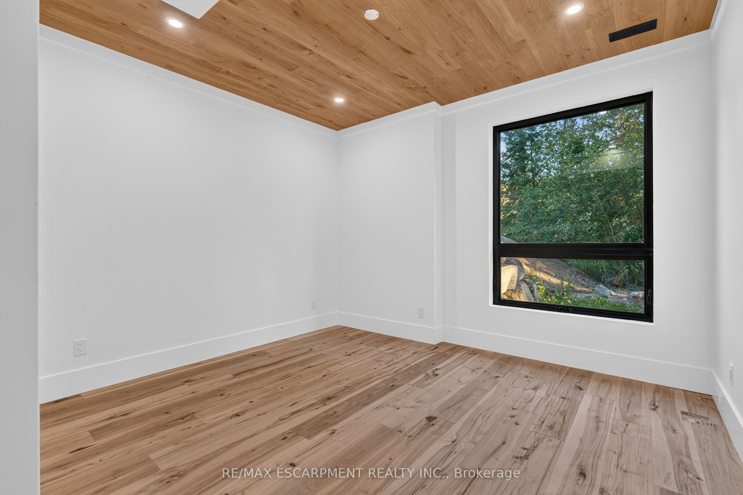 1641 Brackenrig Road Property Photo 33