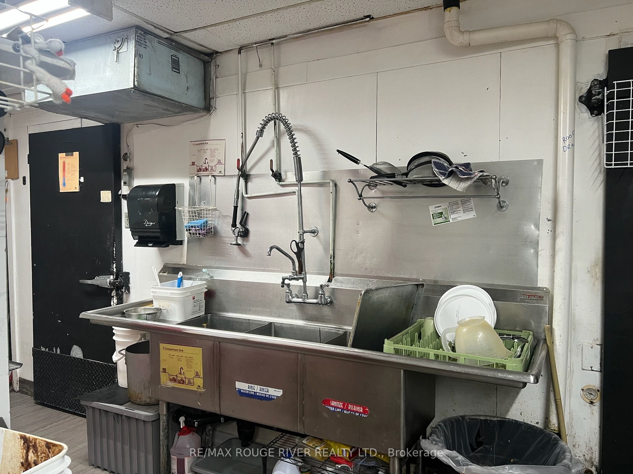 X13679920 Property Photo 12