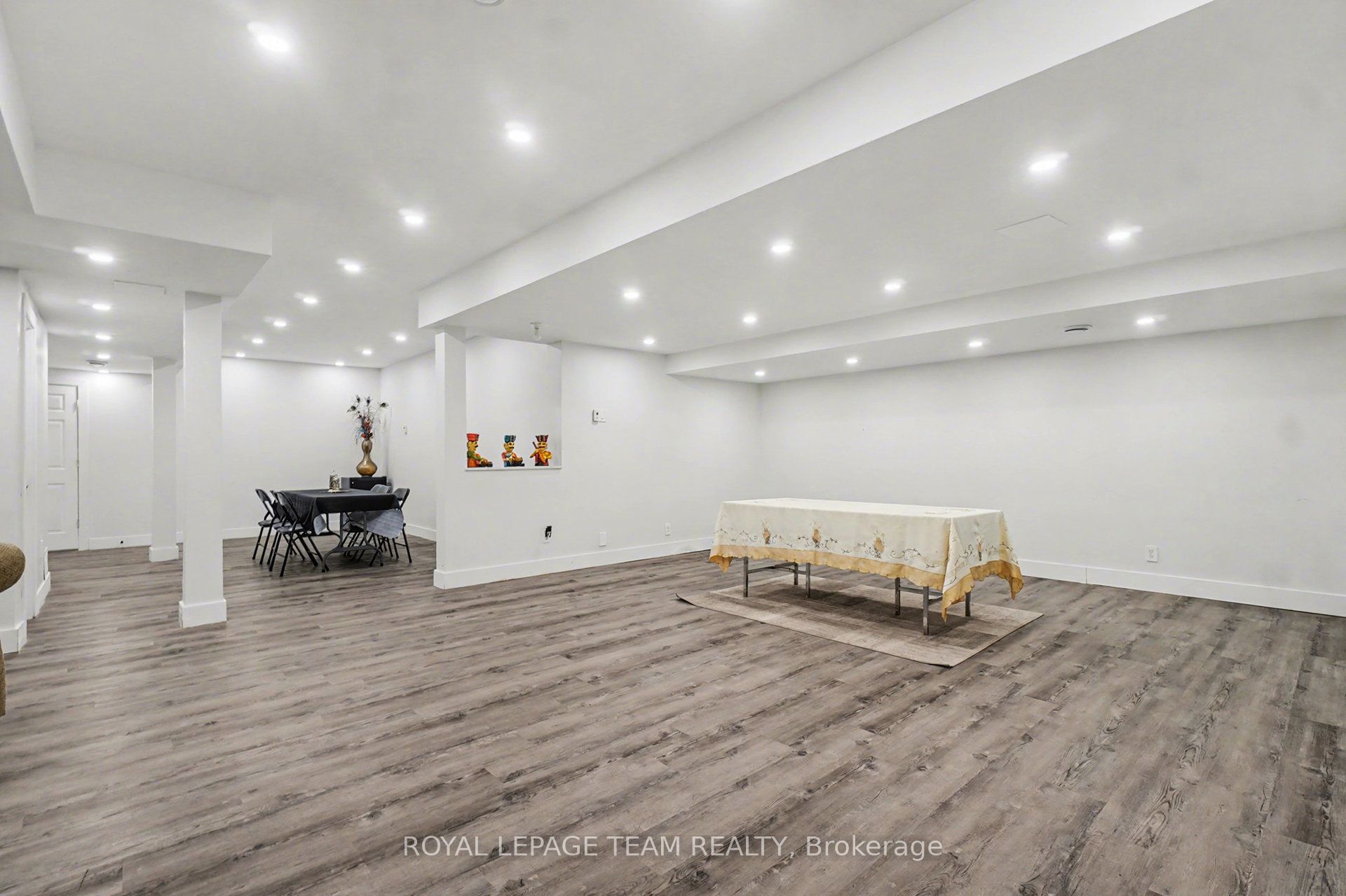 1570 River Road Property Photo 8