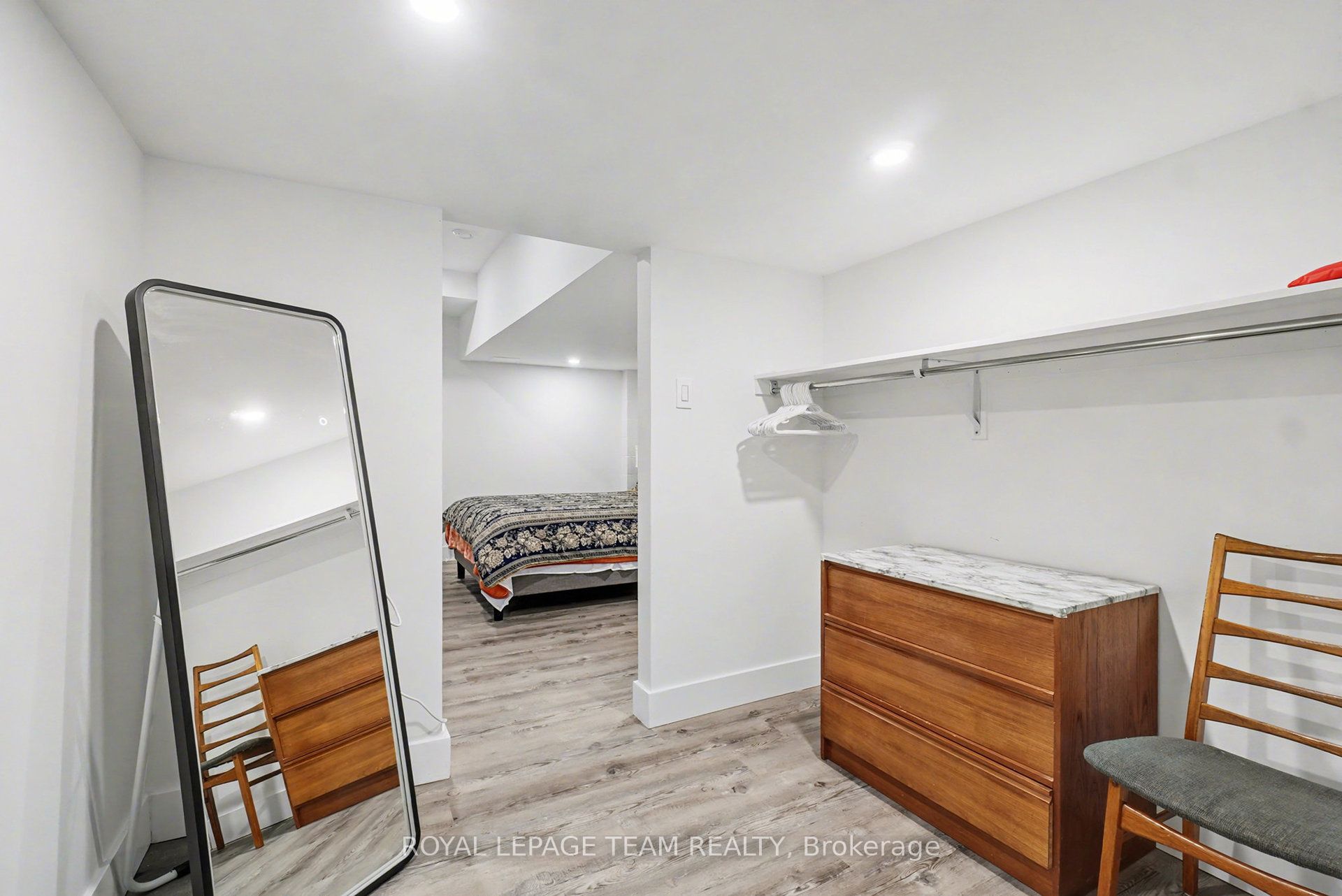 1570 River Road Property Photo 12
