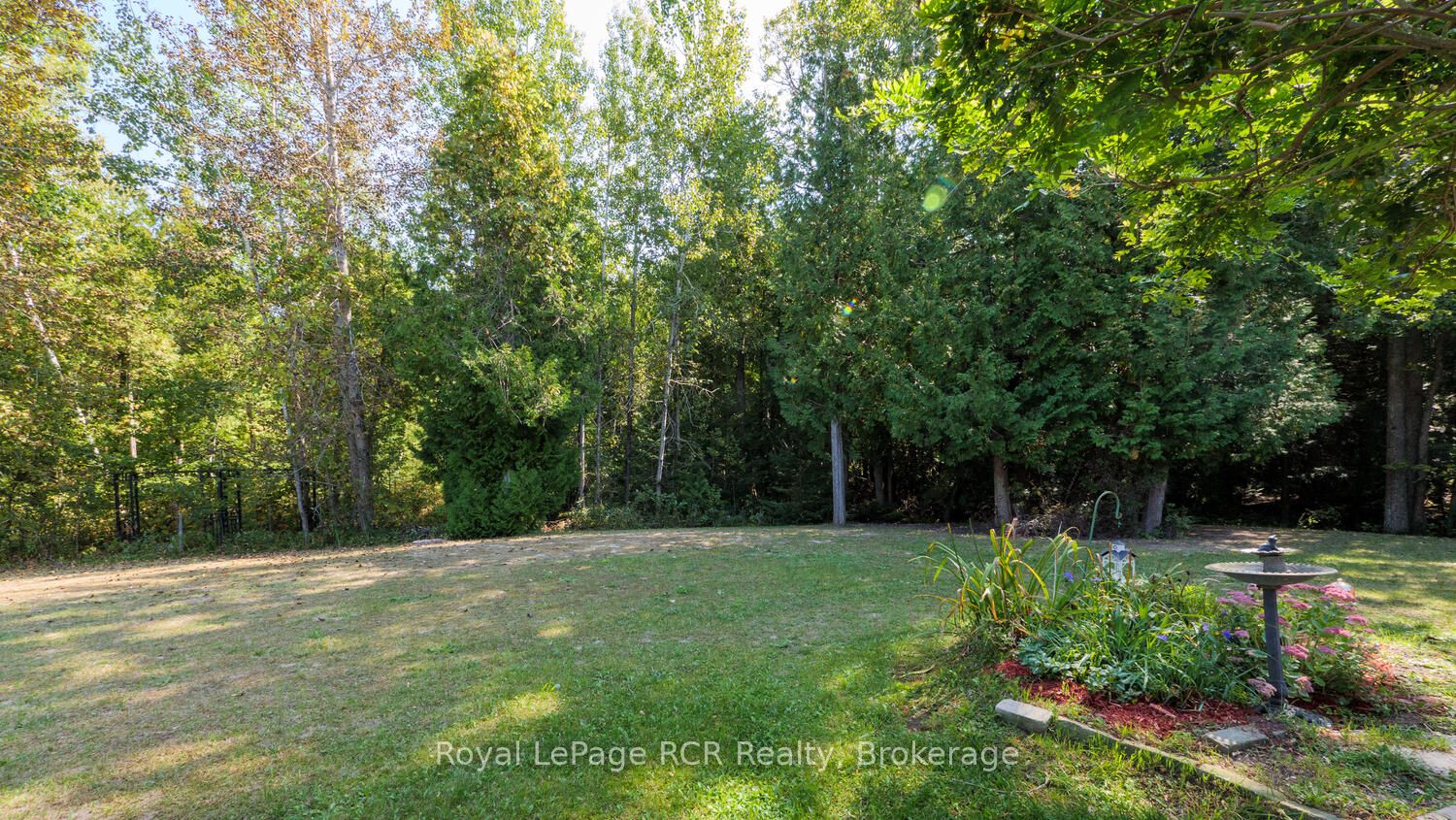 55 Shamrock Boulevard Property Photo 46