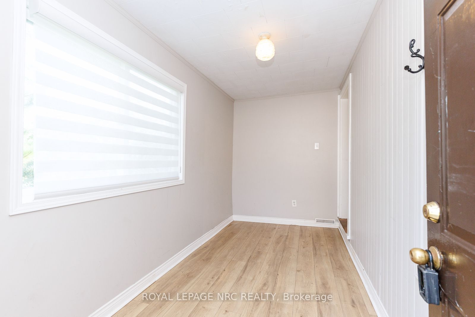242 Henrietta Street Property Photo 10