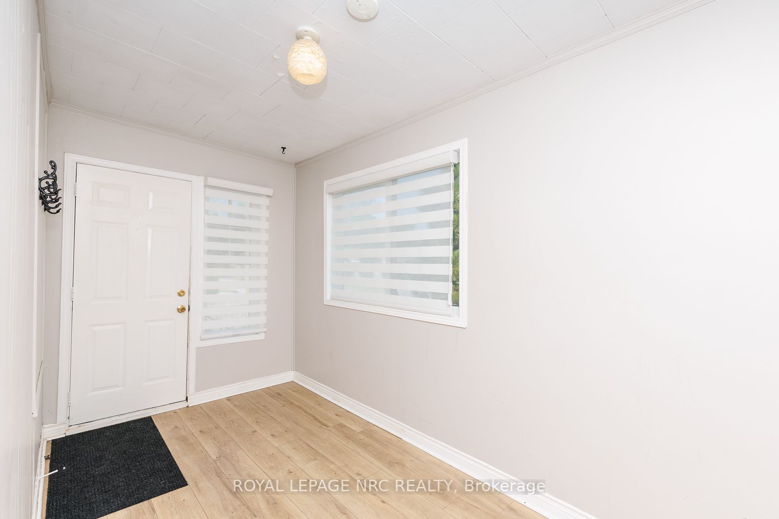 242 Henrietta Street Property Photo 11