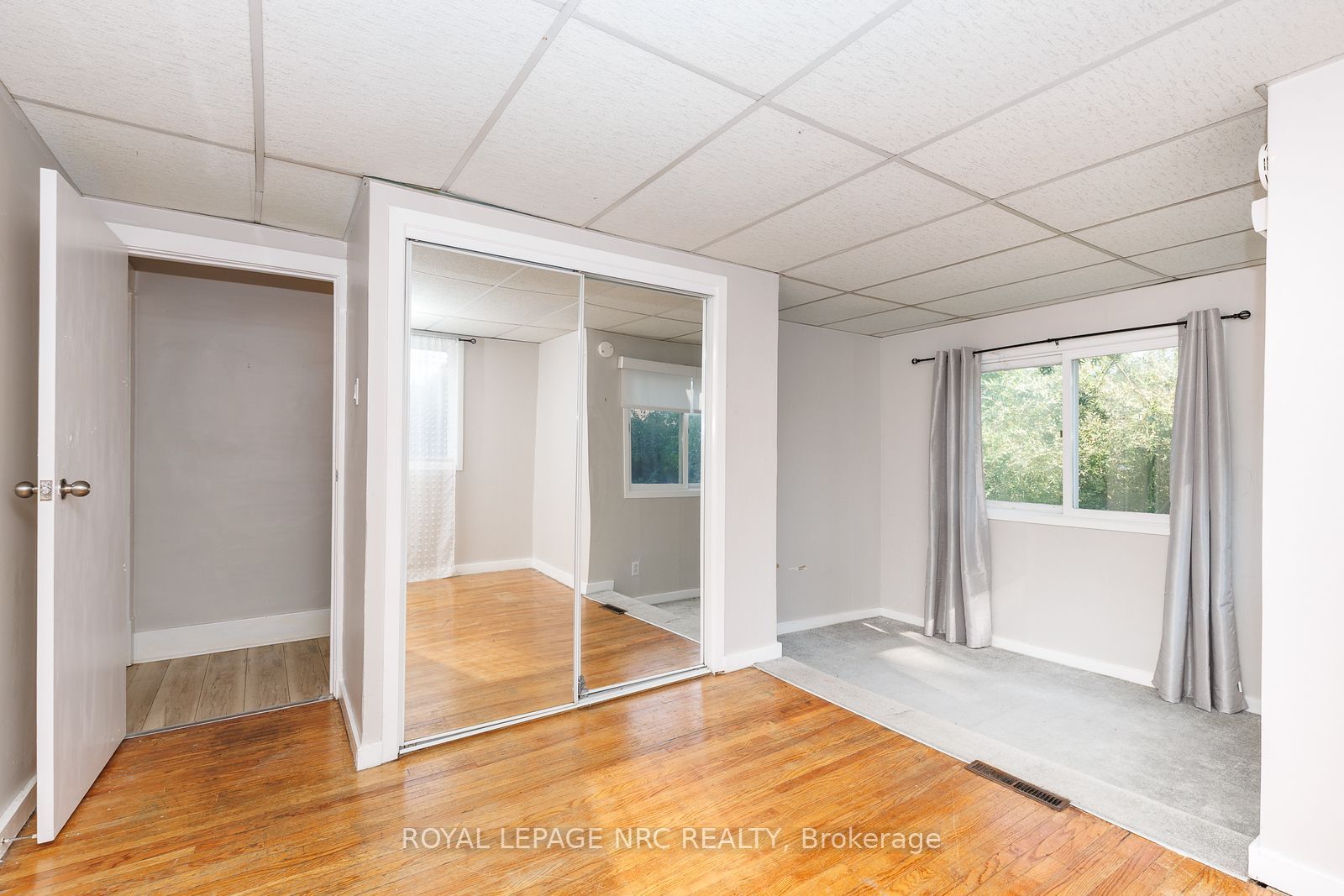 242 Henrietta Street Property Photo 16