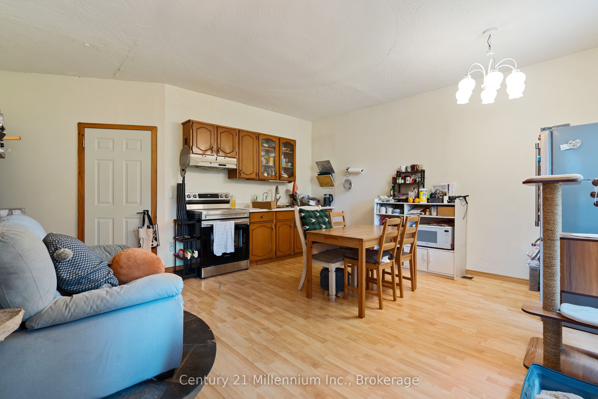 398235 28th Avenue E Property Photo 17