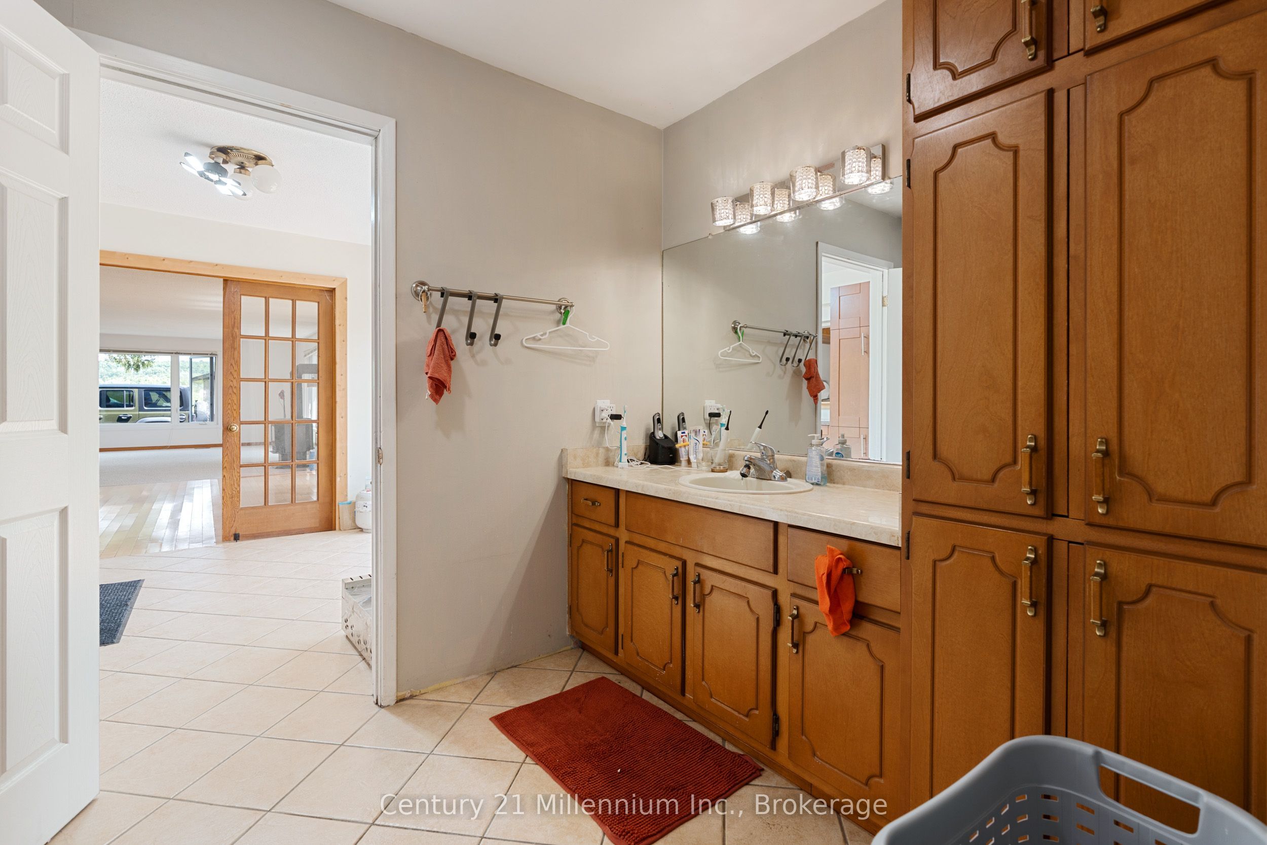 398235 28th Avenue E Property Photo 28