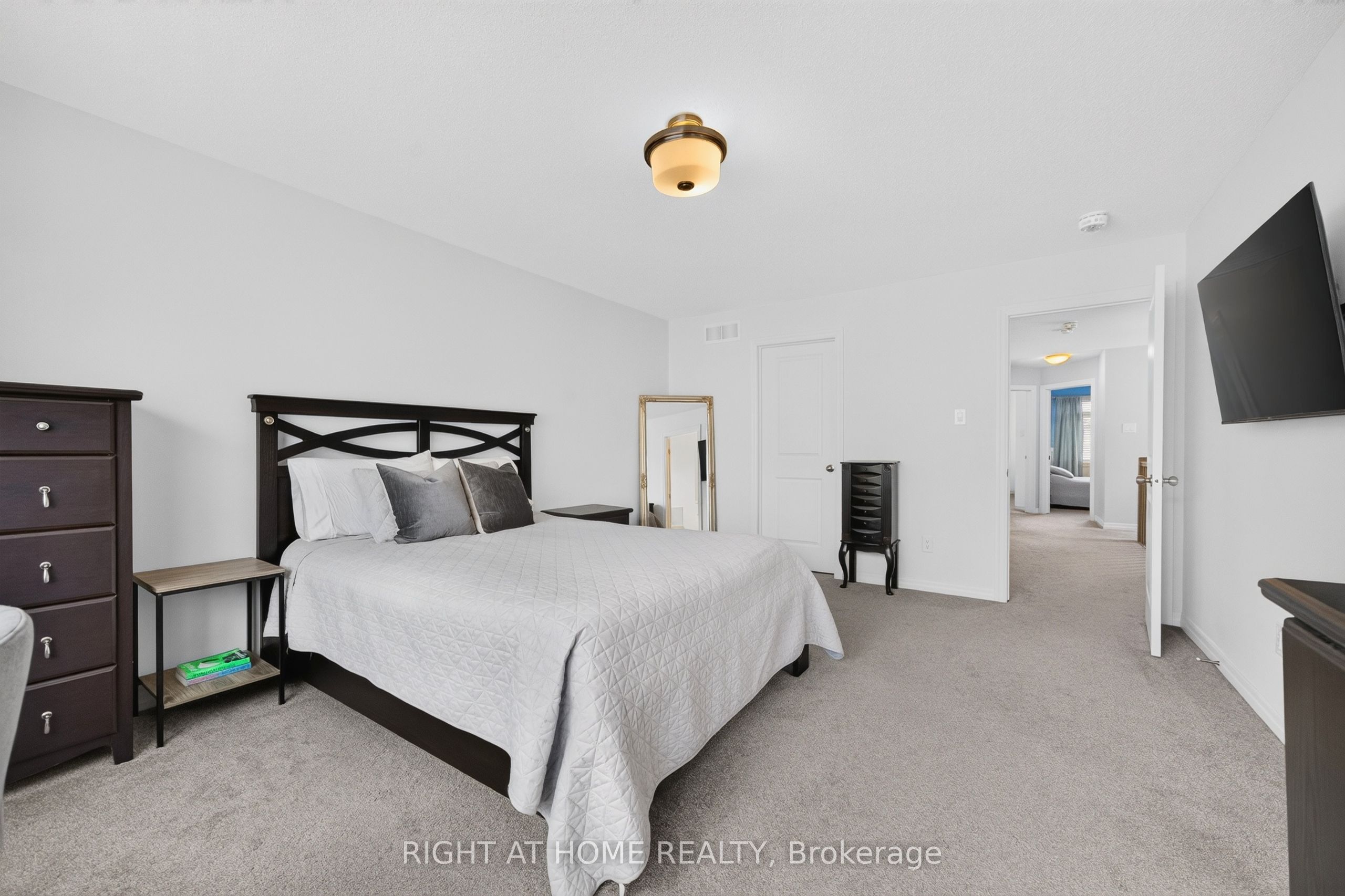 624 Spring Valley Drive Property Photo 30