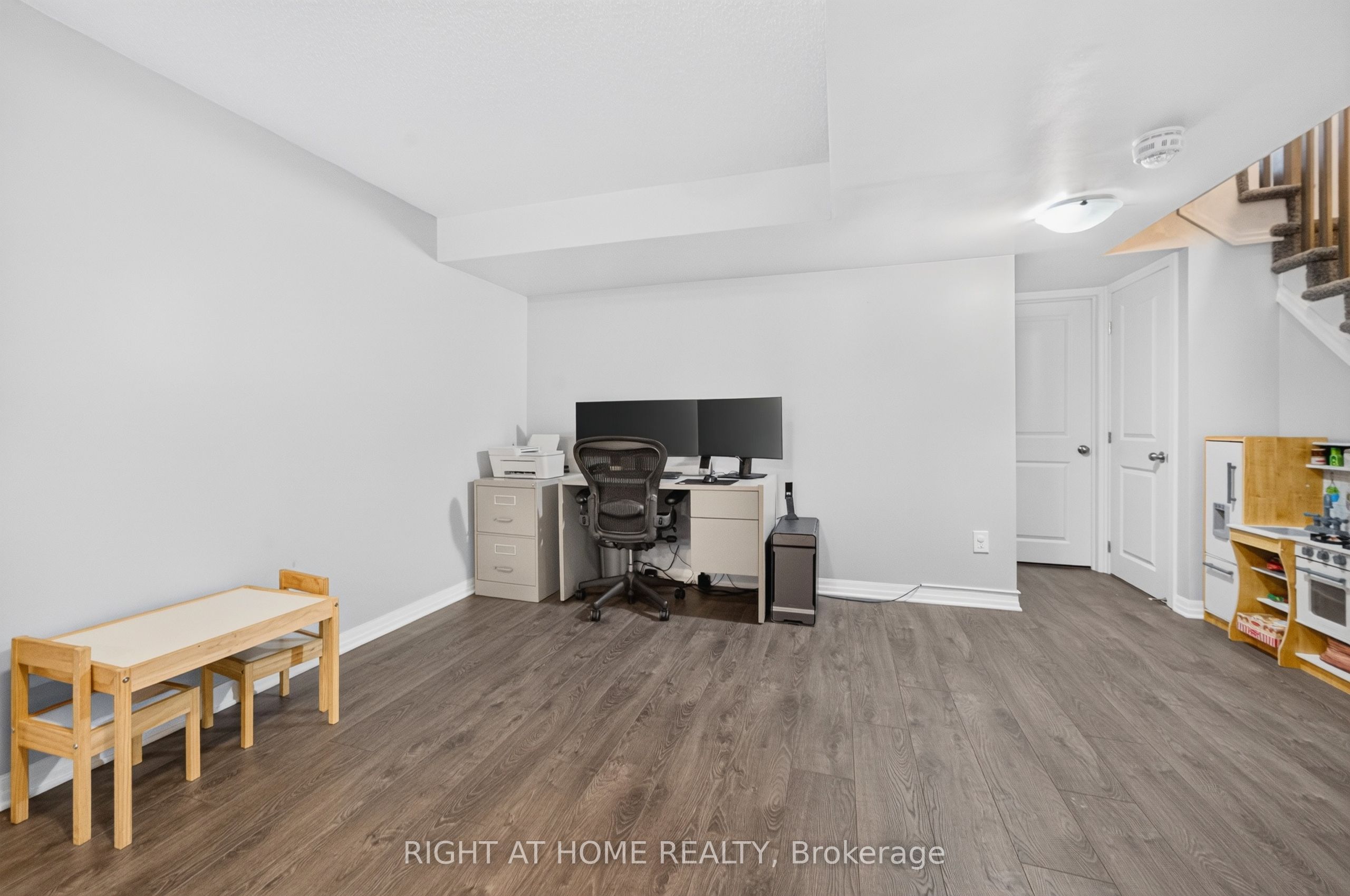 624 Spring Valley Drive Property Photo 44