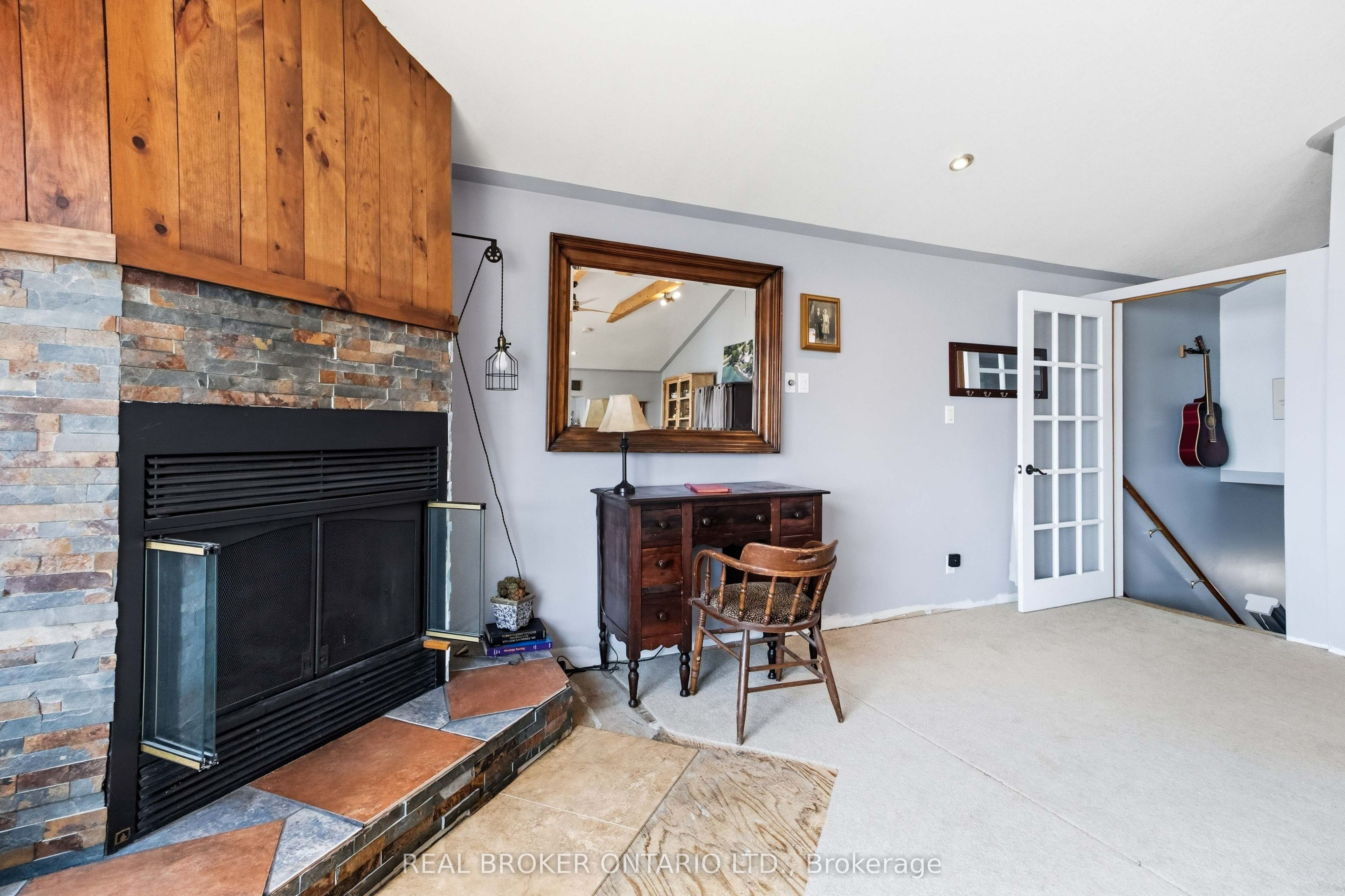12 Hamdun Lane Property Photo 4