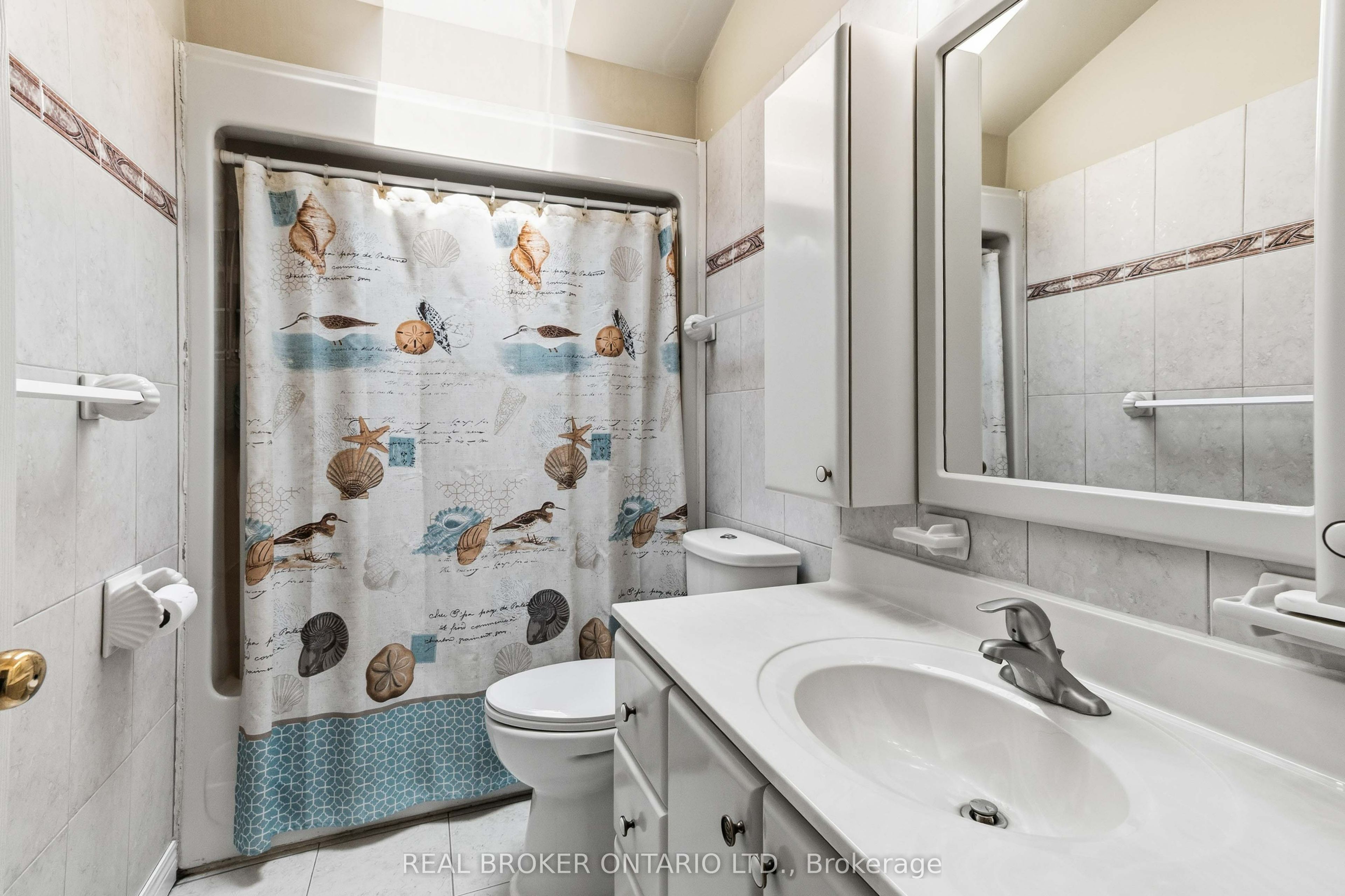 12 Hamdun Lane Property Photo 19