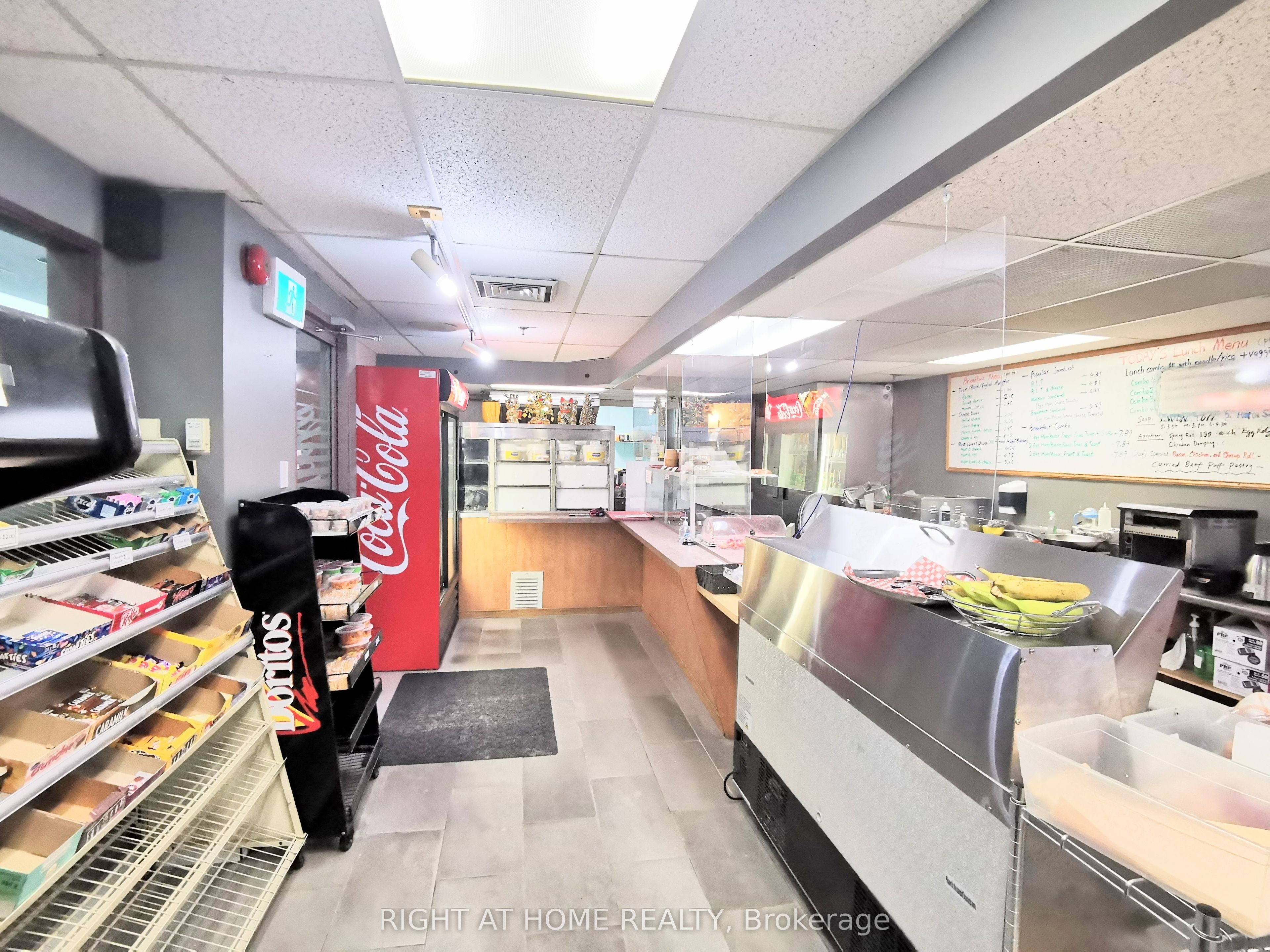 1223 N Michael Street Property Photo 5
