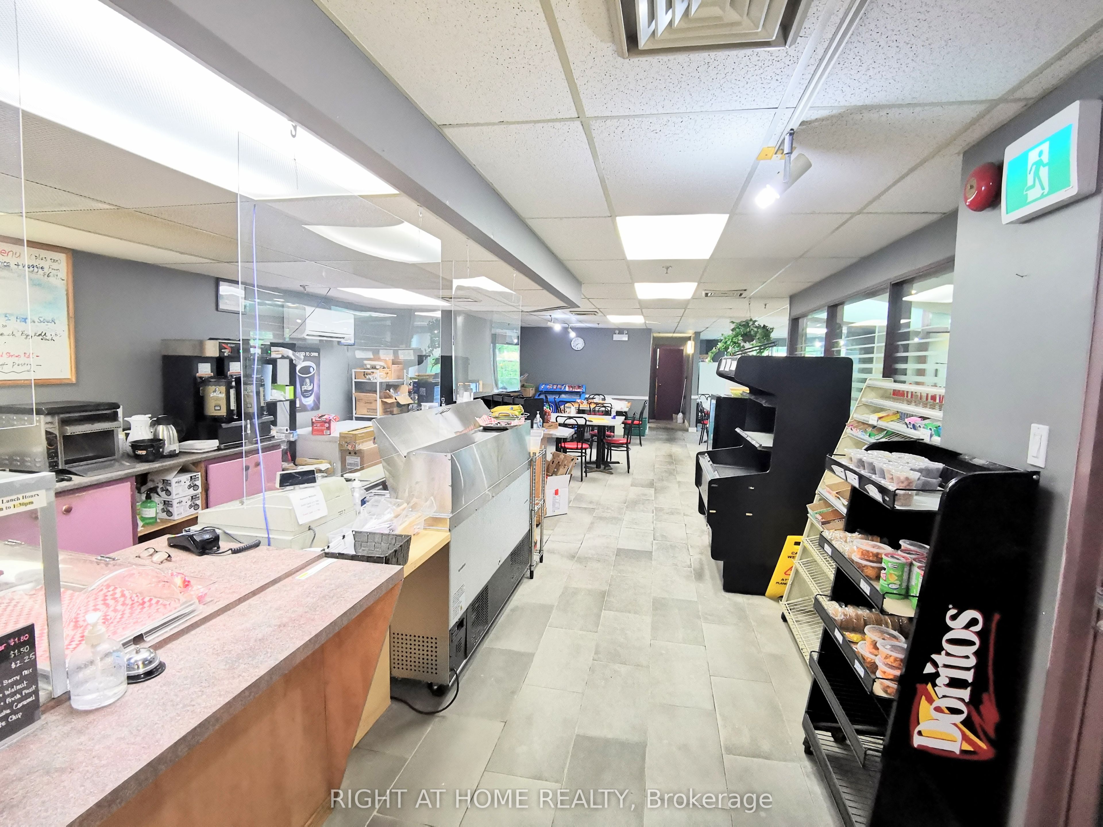 1223 N Michael Street Property Photo 6
