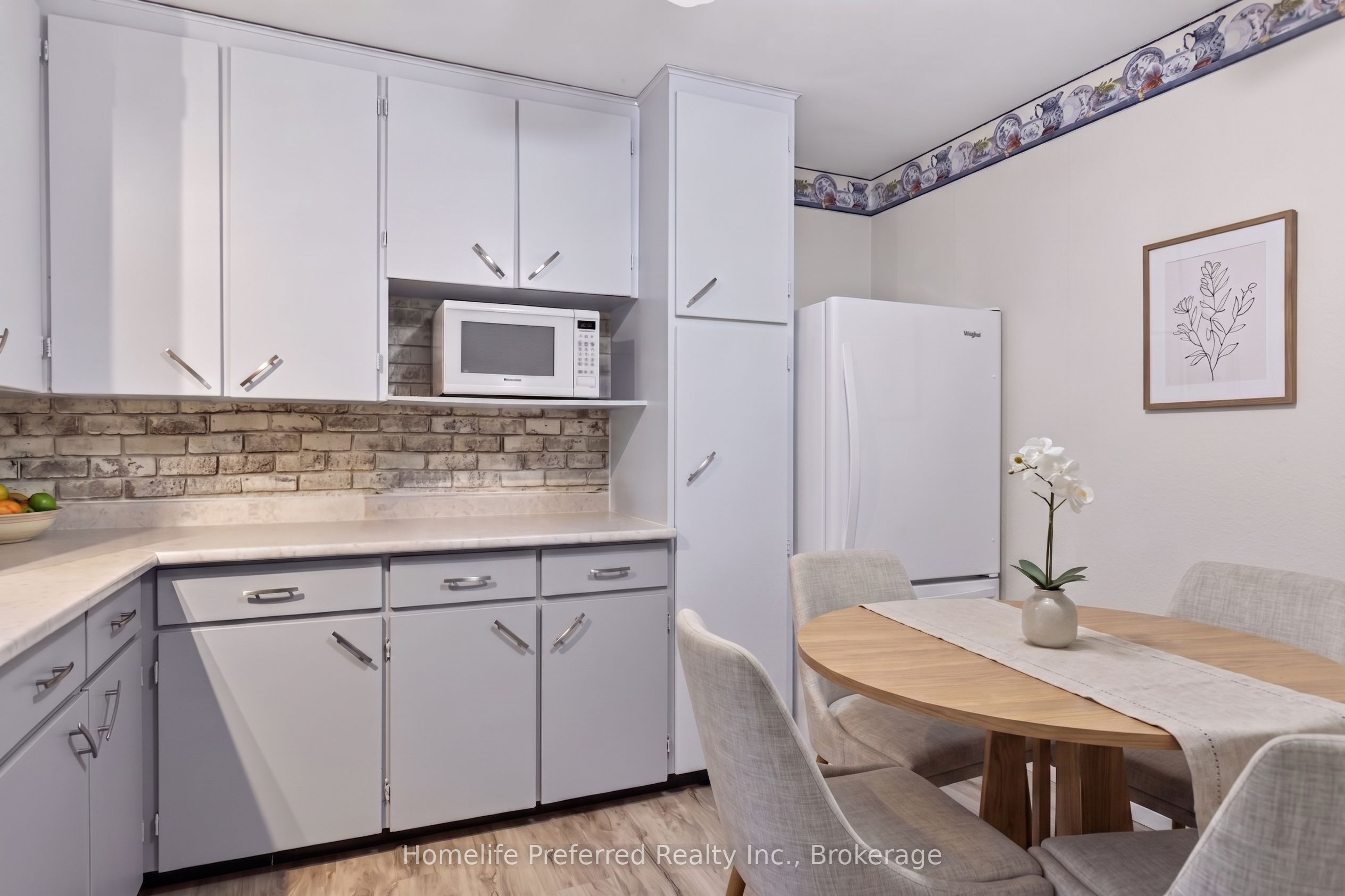 893 Cumberland Avenue Property Photo 7