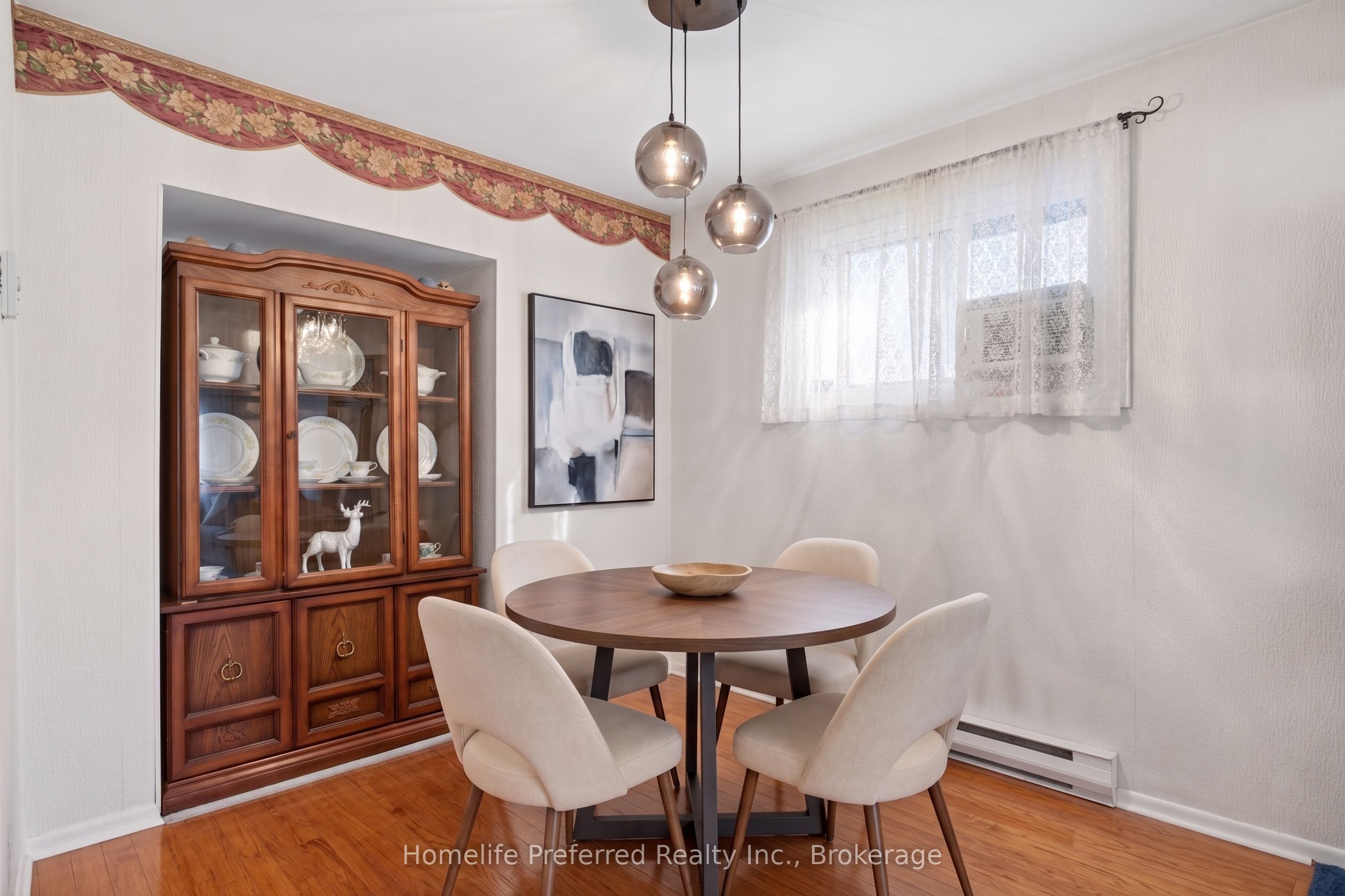 893 Cumberland Avenue Property Photo 8