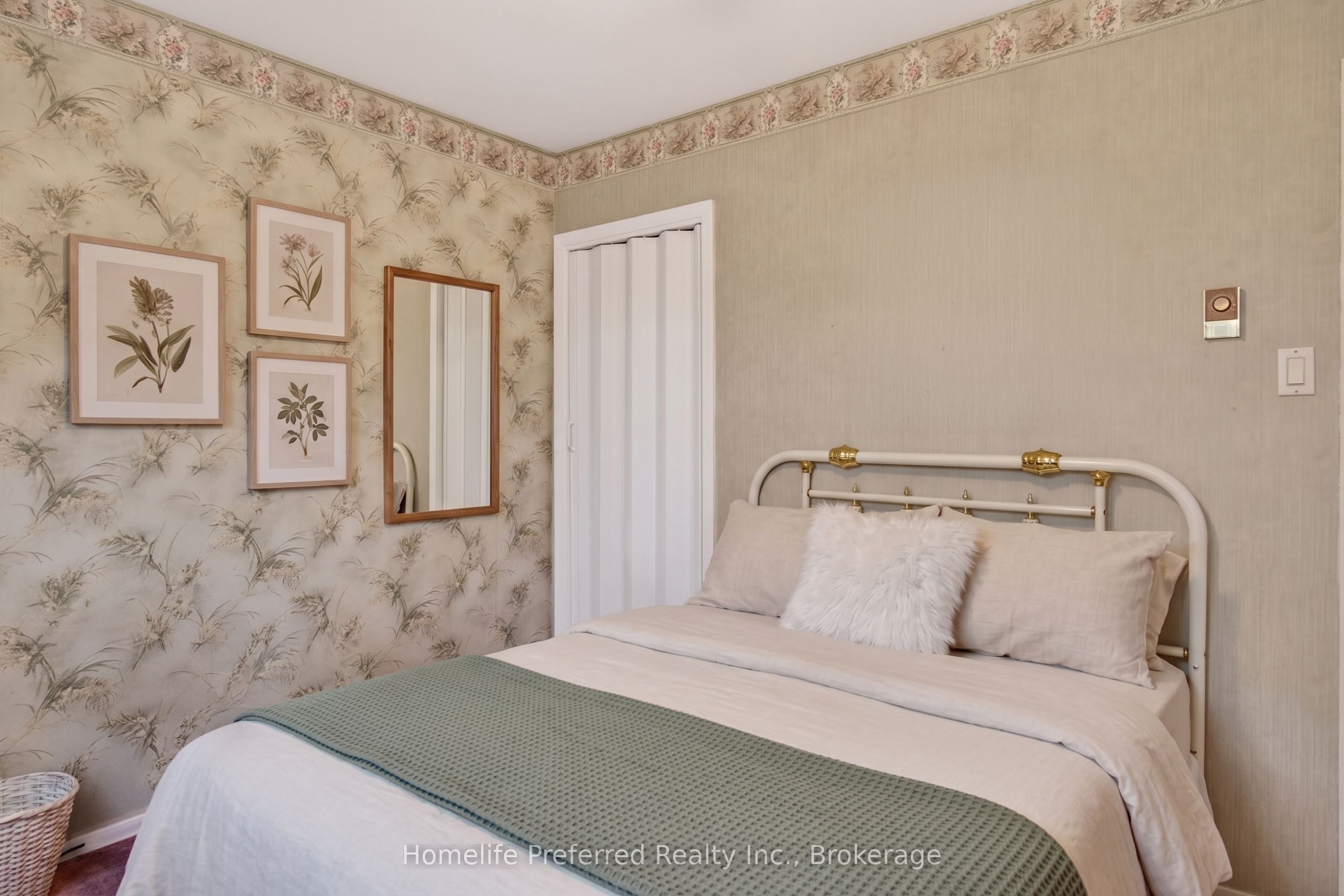 893 Cumberland Avenue Property Photo 11