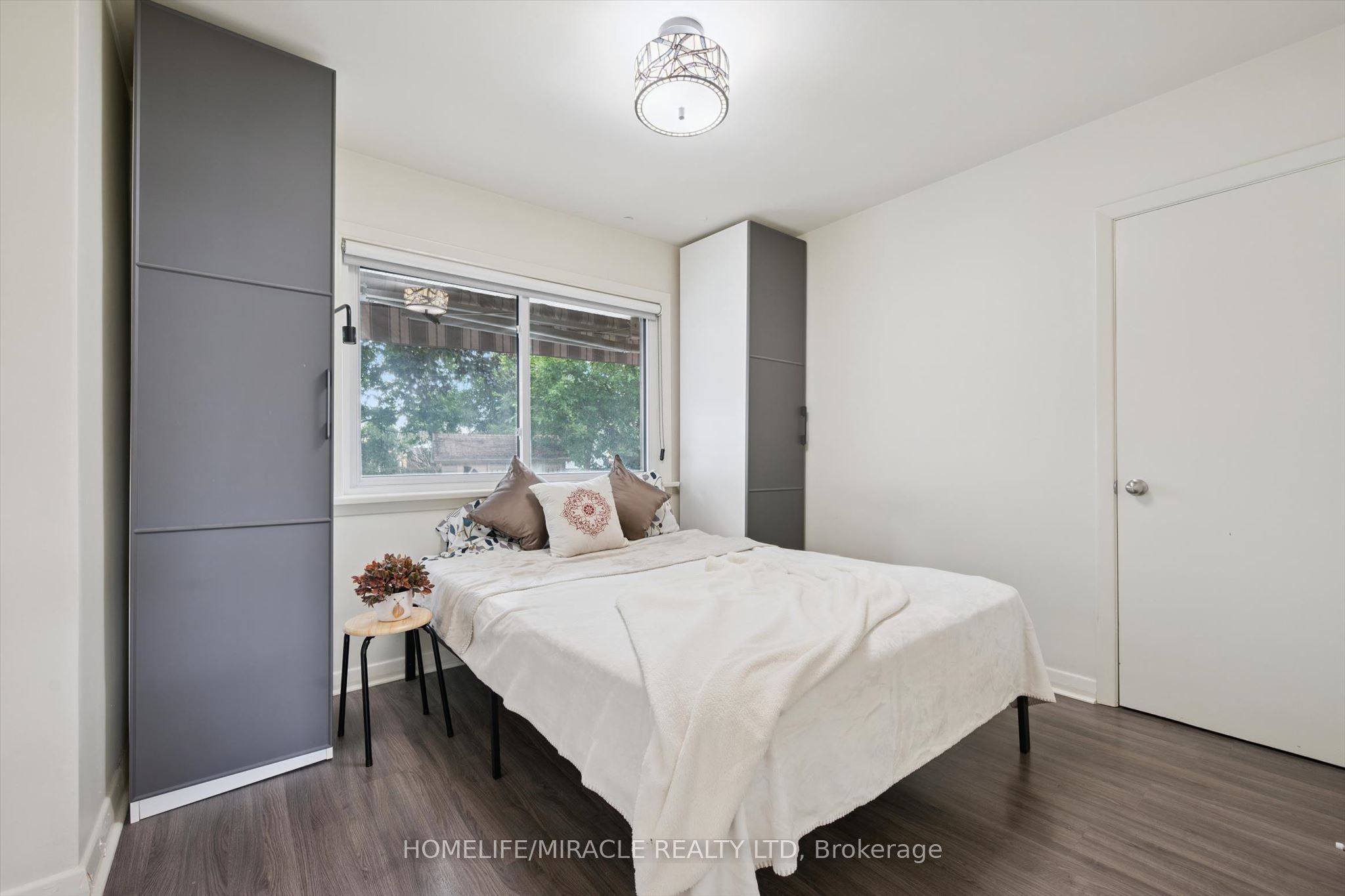 60 Edinburgh Road Property Photo 14